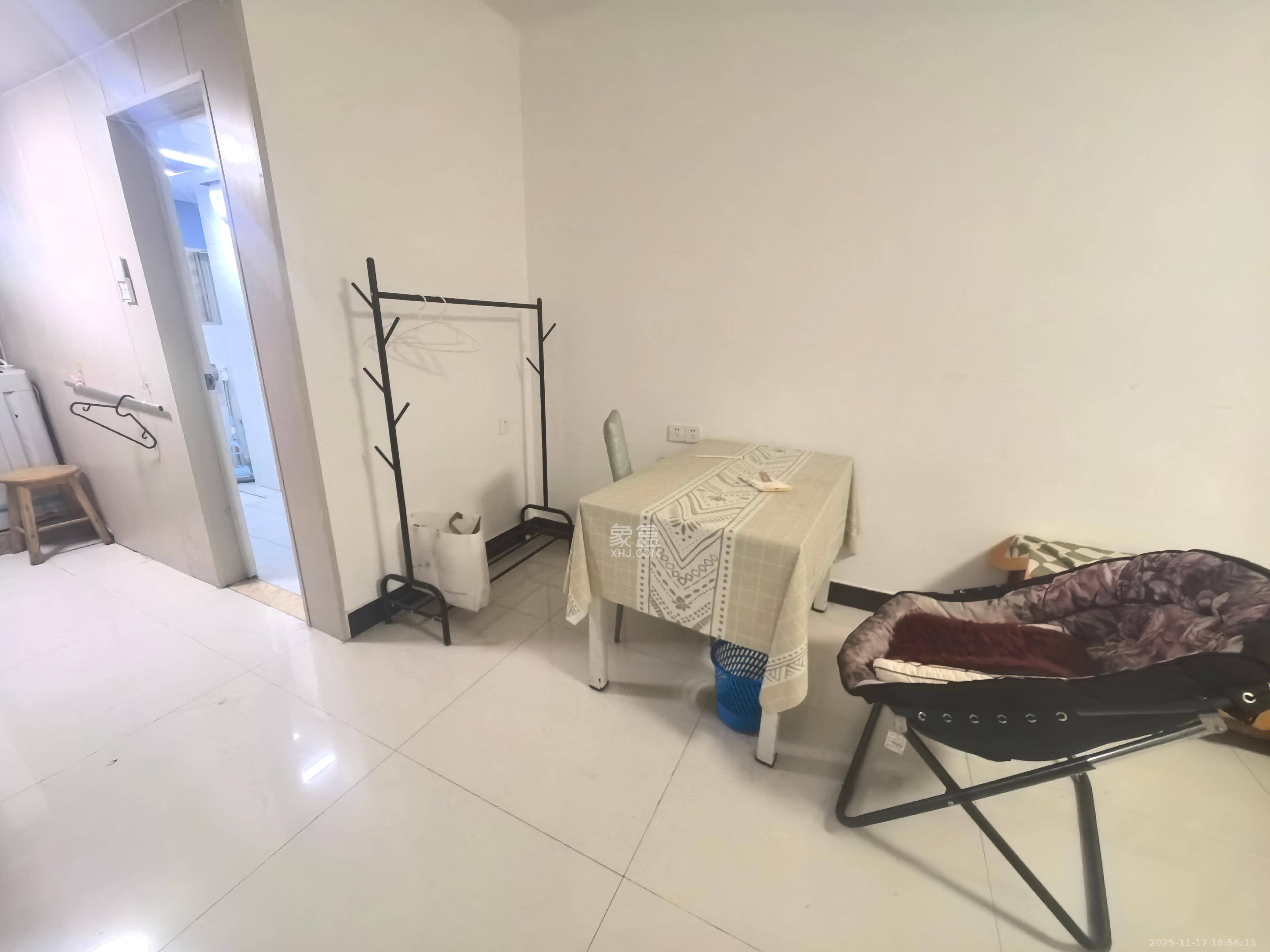 东一国际 1室0厅0卫 1400.0元/月 东一国际 1室0厅0卫 1400.0元/月室内图