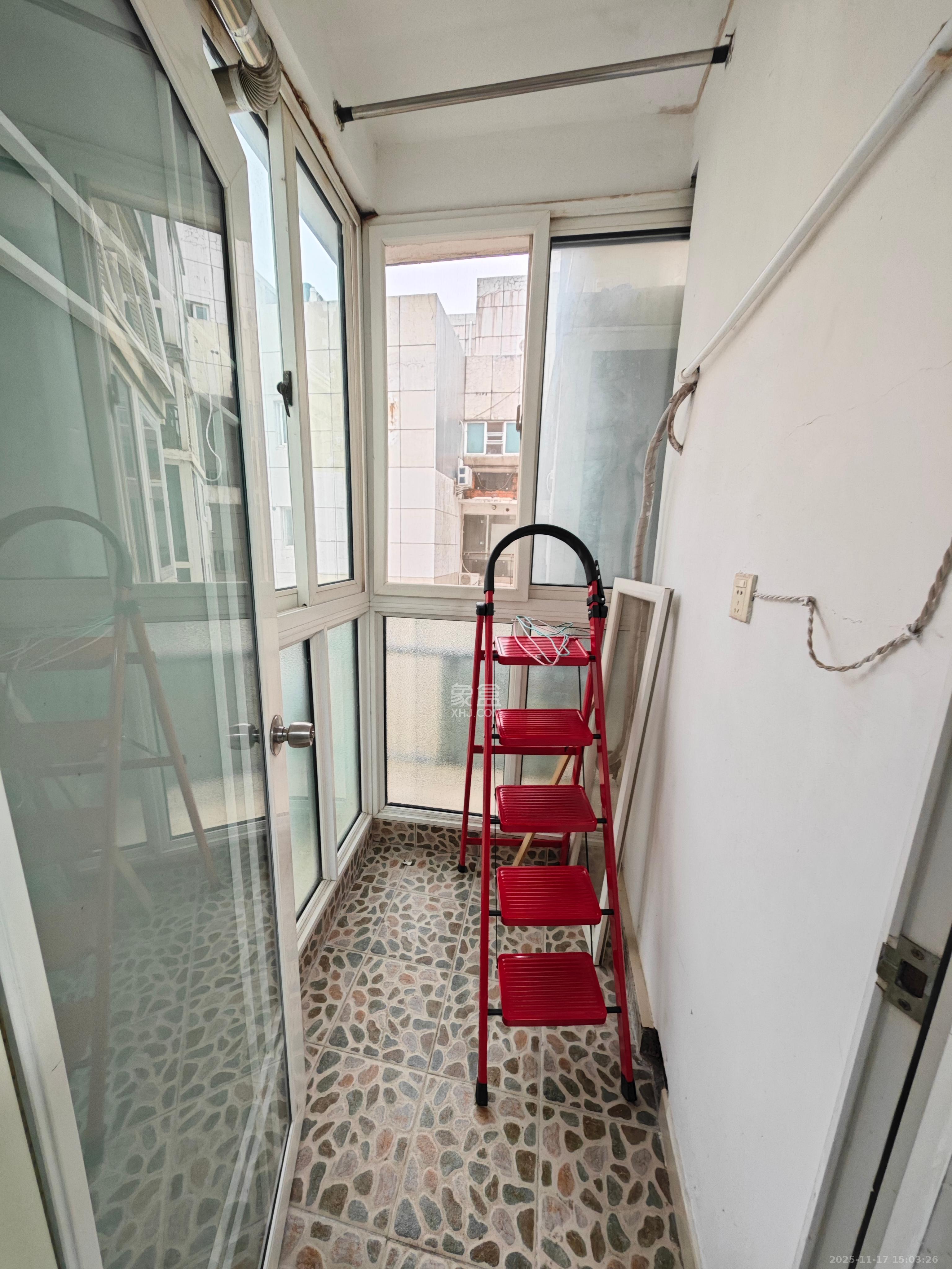 三重星都心  2室2厅1卫    2800.0元/月室内图