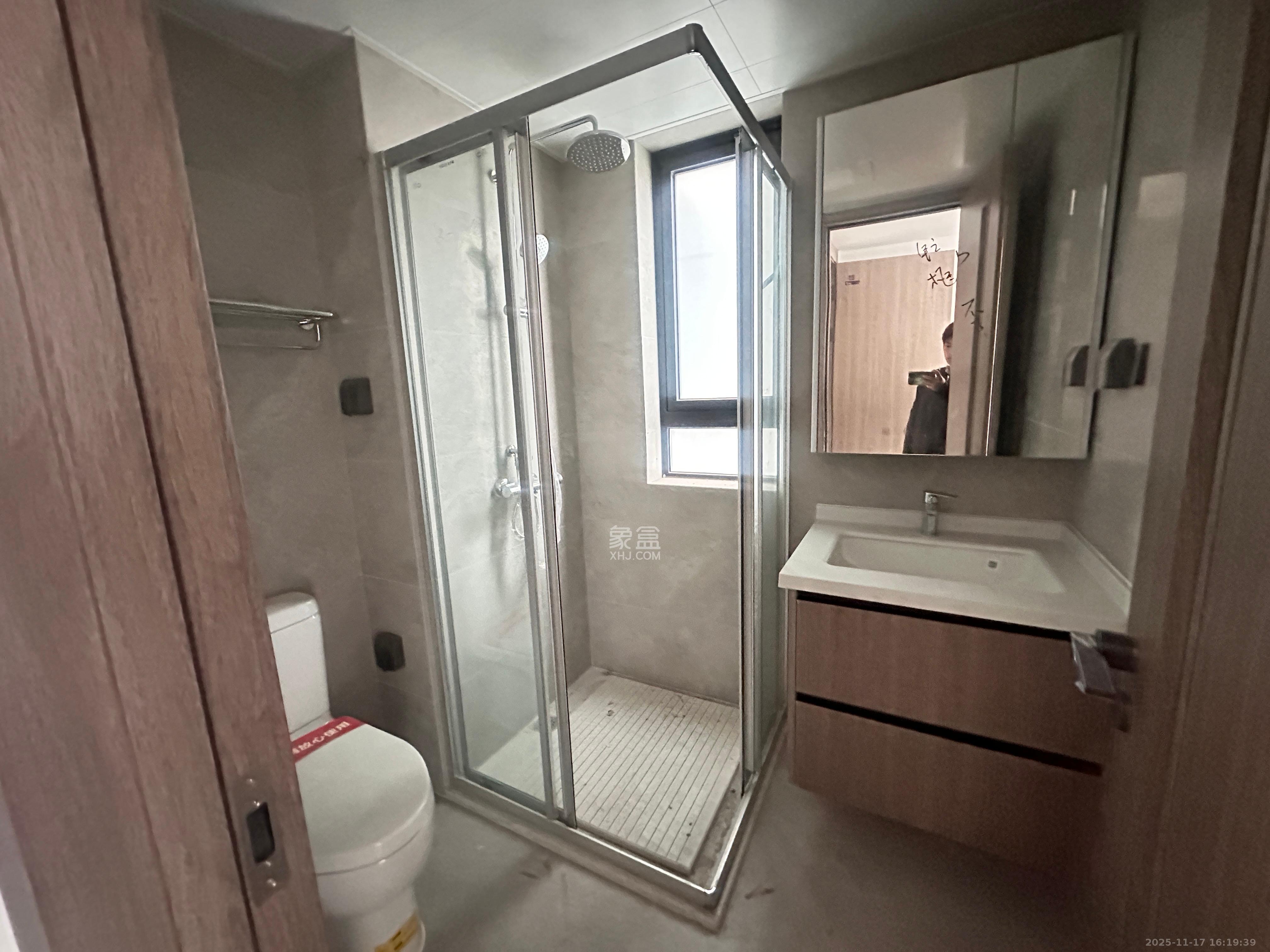 万科森林公园 3室2厅2卫 2800.0元/月 万科森林公园 3室2厅2卫 2800.0元/月室内图