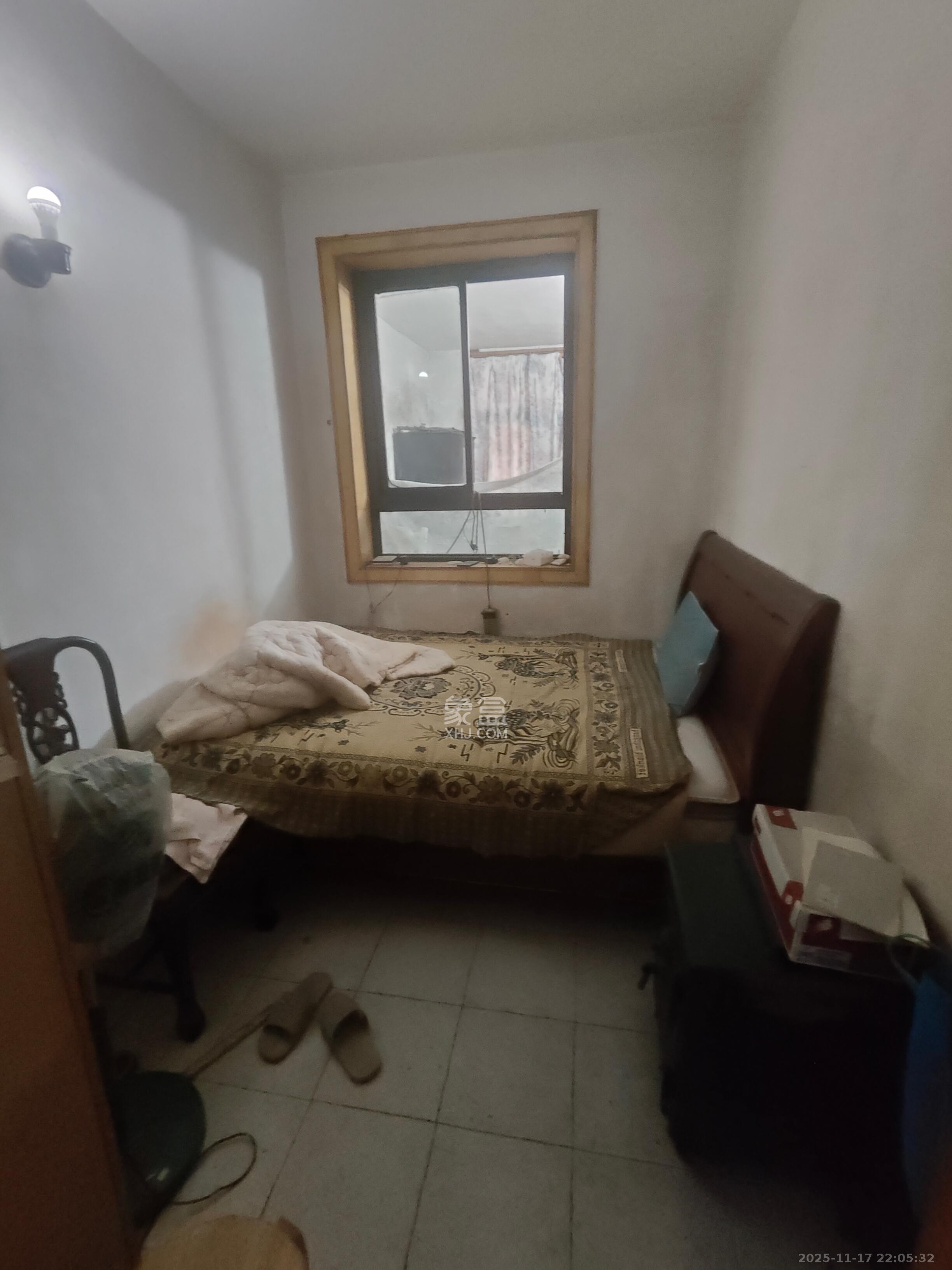 朝阳一、二村  3室1厅1卫    1300.0元/月