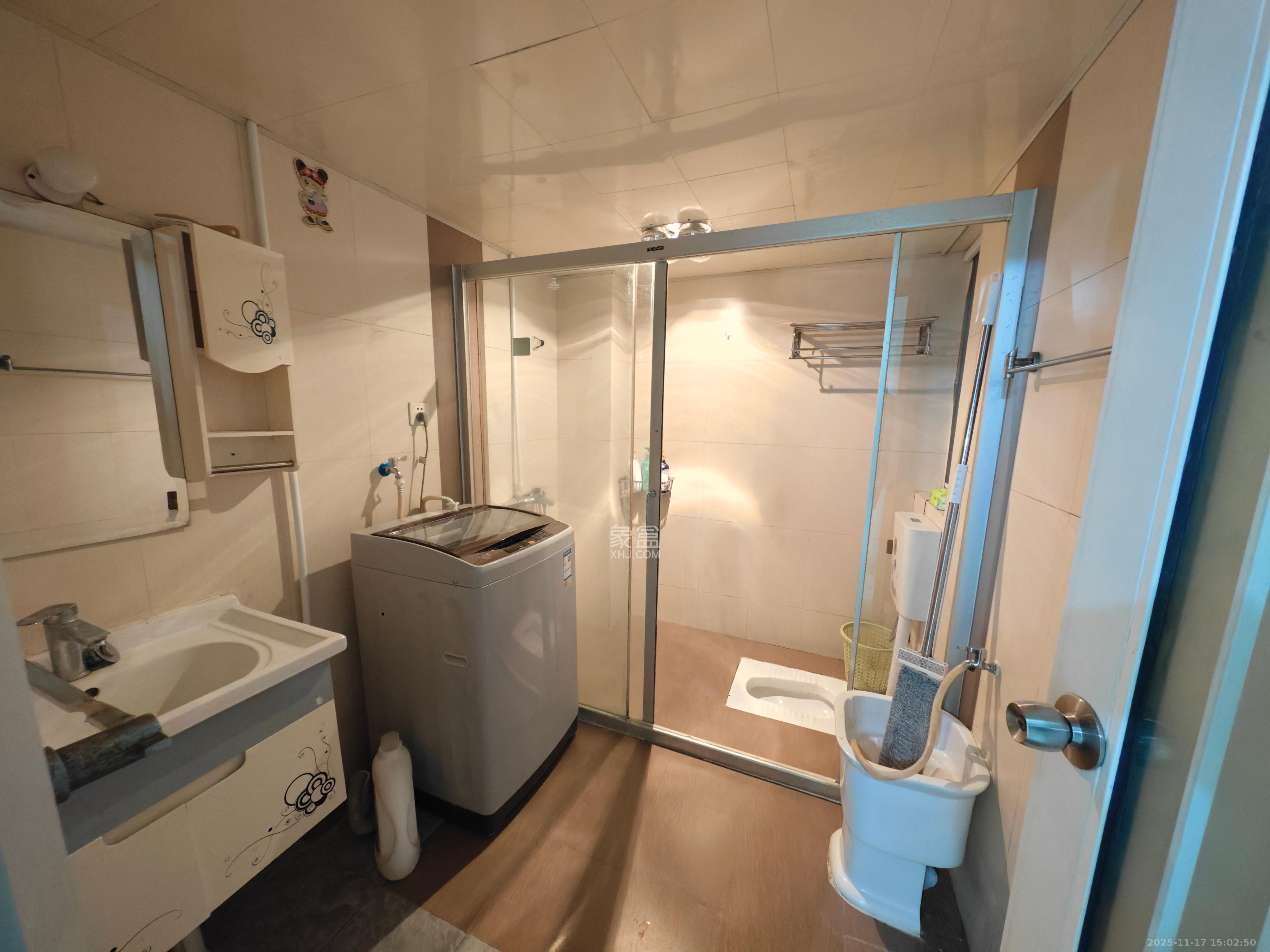 三重星都心  2室2厅1卫    2800.0元/月室内图