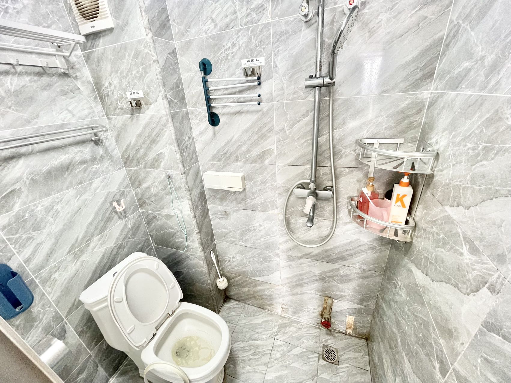 万达广场骏豪仕家(万达公馆) 3室2厅1卫 2200.0元/月 万达广场骏豪仕家(万达公馆) 3室2厅1卫 2200.0元/月室内图