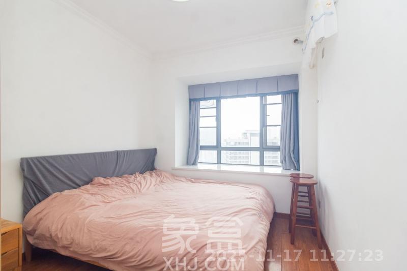 中交中央公园D4区  3室2厅2卫    2800.0元/月室内图