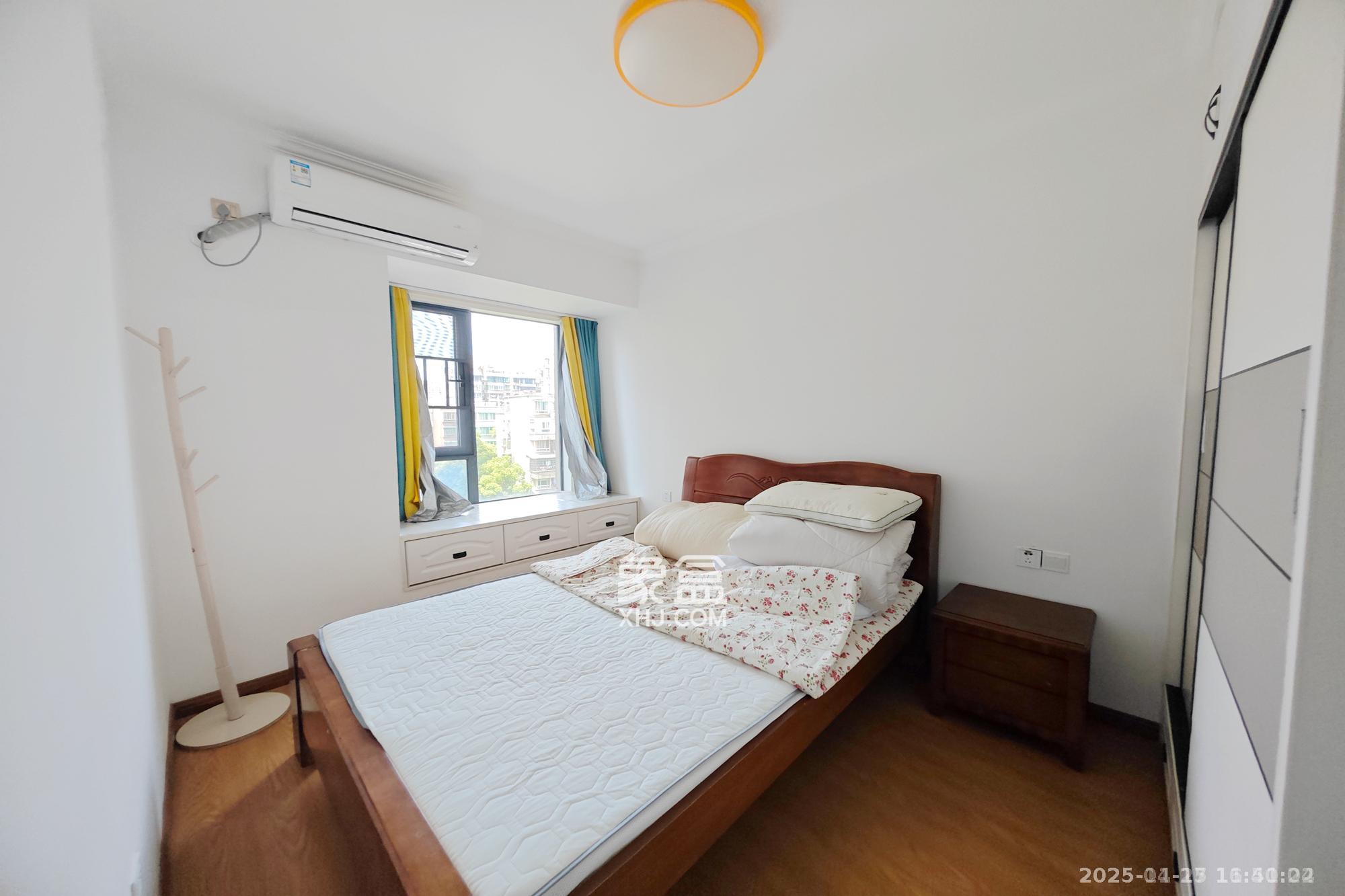 建发中央悦府 4室2厅2卫 4200.0元/月 建发中央悦府 4室2厅2卫 4200.0元/月室内图