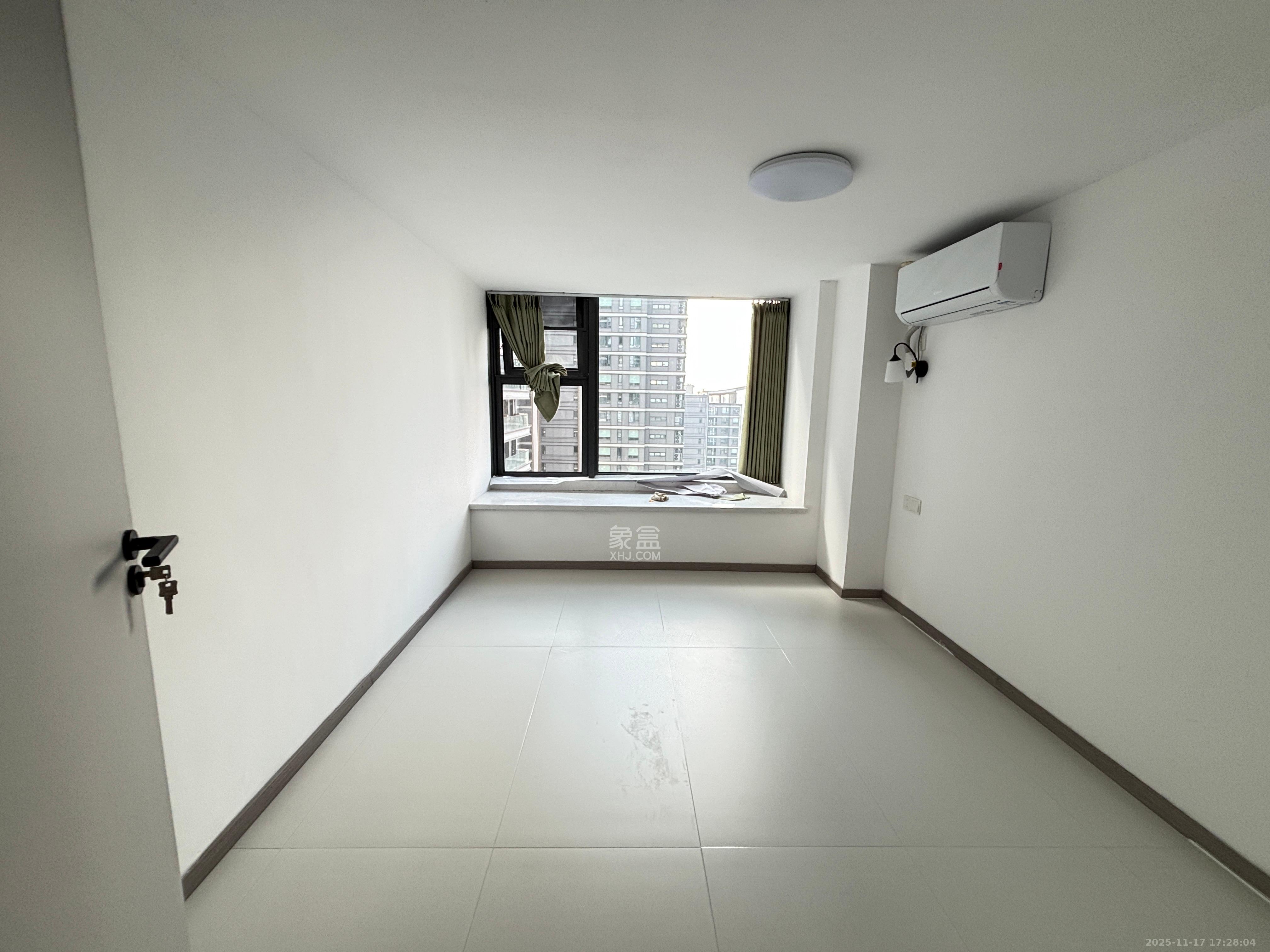 建发养云 4室2厅1卫 5000.0元/月 建发养云 4室2厅1卫 5000.0元/月室内图