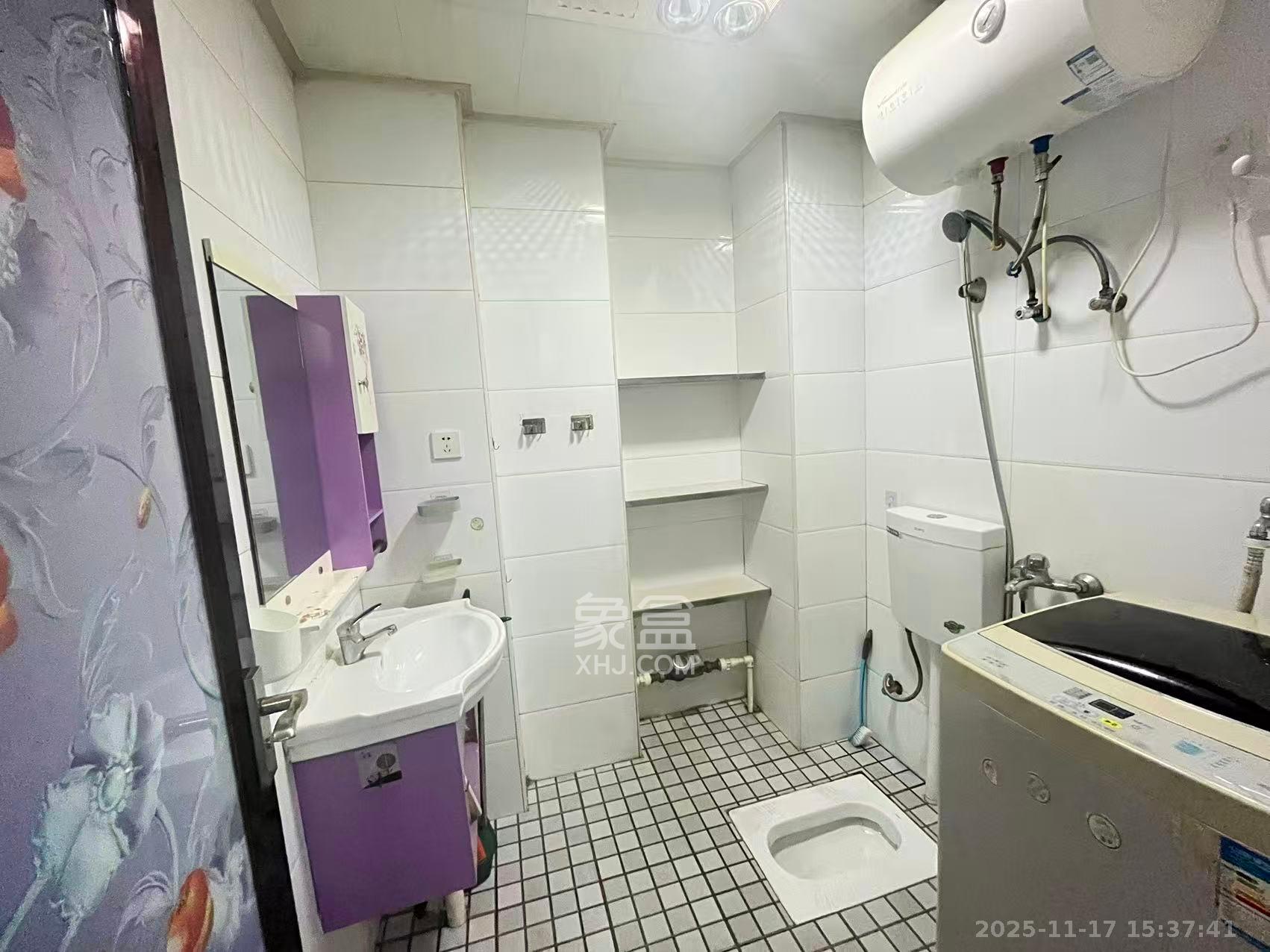 骑龙安置小区 1室0厅0卫 1300.0元/月 骑龙安置小区 1室0厅0卫 1300.0元/月室内图