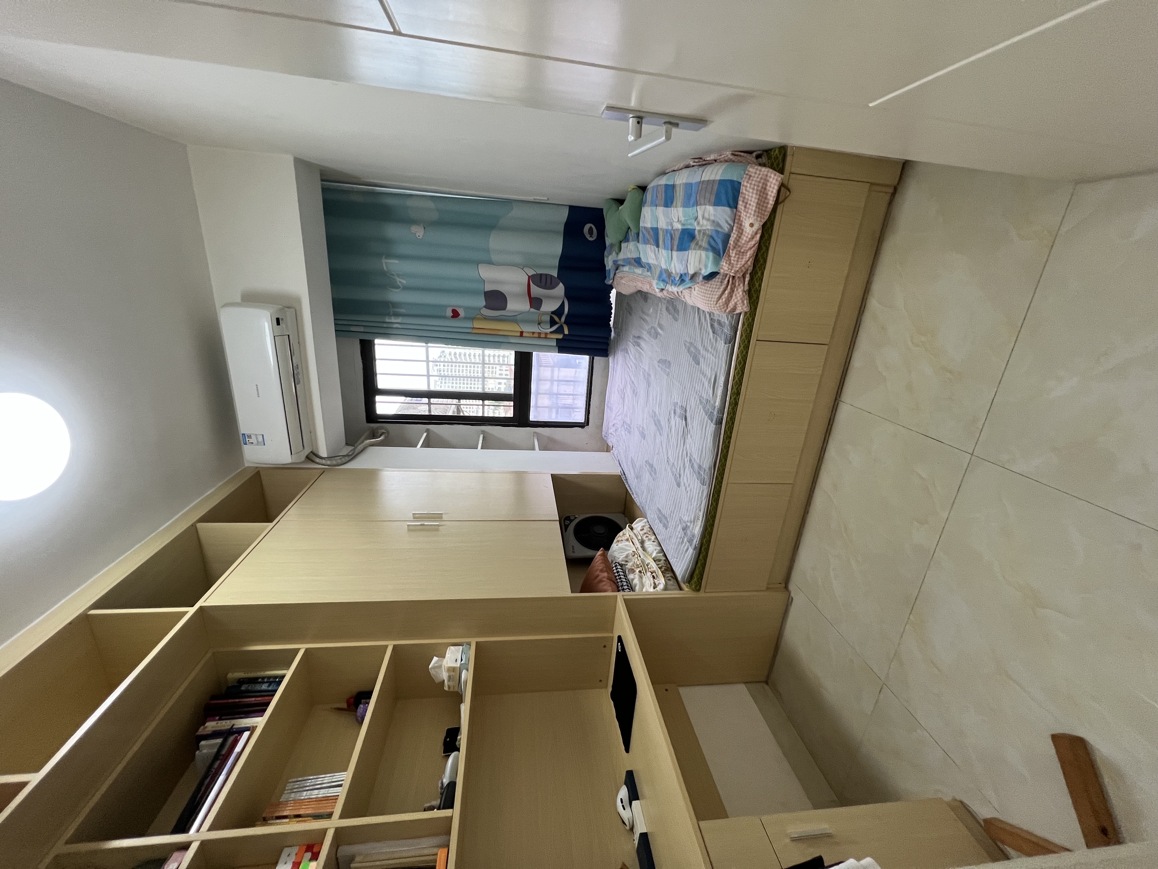 阳光三号苑 3室2厅1卫 135.0万 阳光三号苑 3室2厅1卫 135.0万客厅