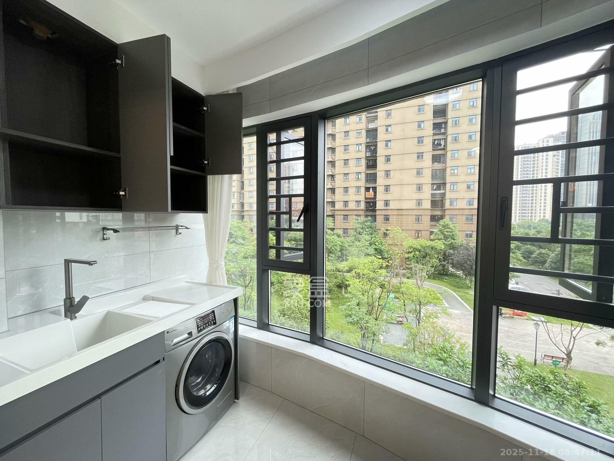 嘉雨兴园  2室1厅1卫    3500.0元/月室内图