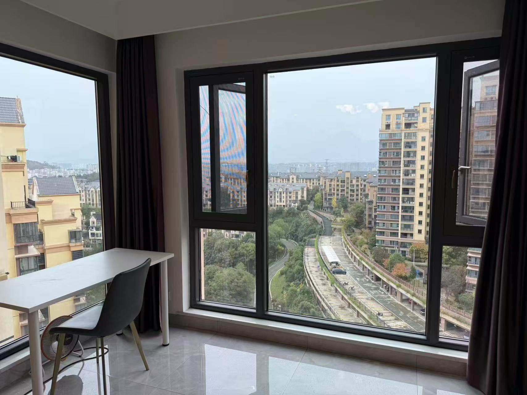 天门壹号 2室2厅1卫 1500.0元/月 天门壹号 2室2厅1卫 1500.0元/月室内图