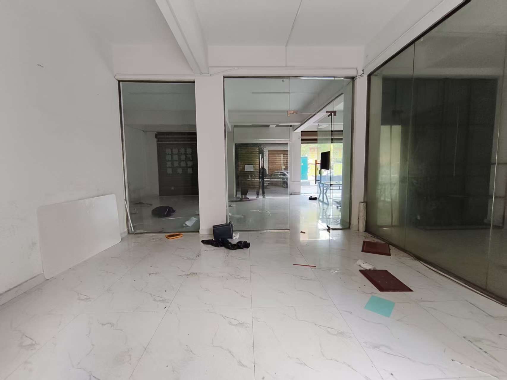 羊舞岭小区   140.0㎡      3700.0元/月室内图