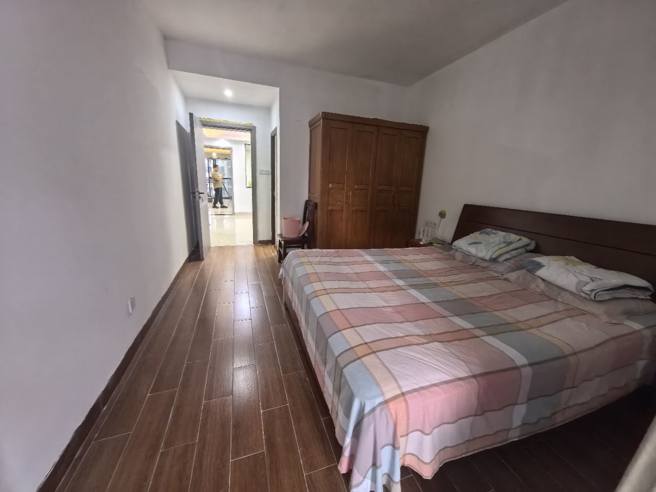 晨晖帝景  1室0厅0卫    2300.0元/月室内图