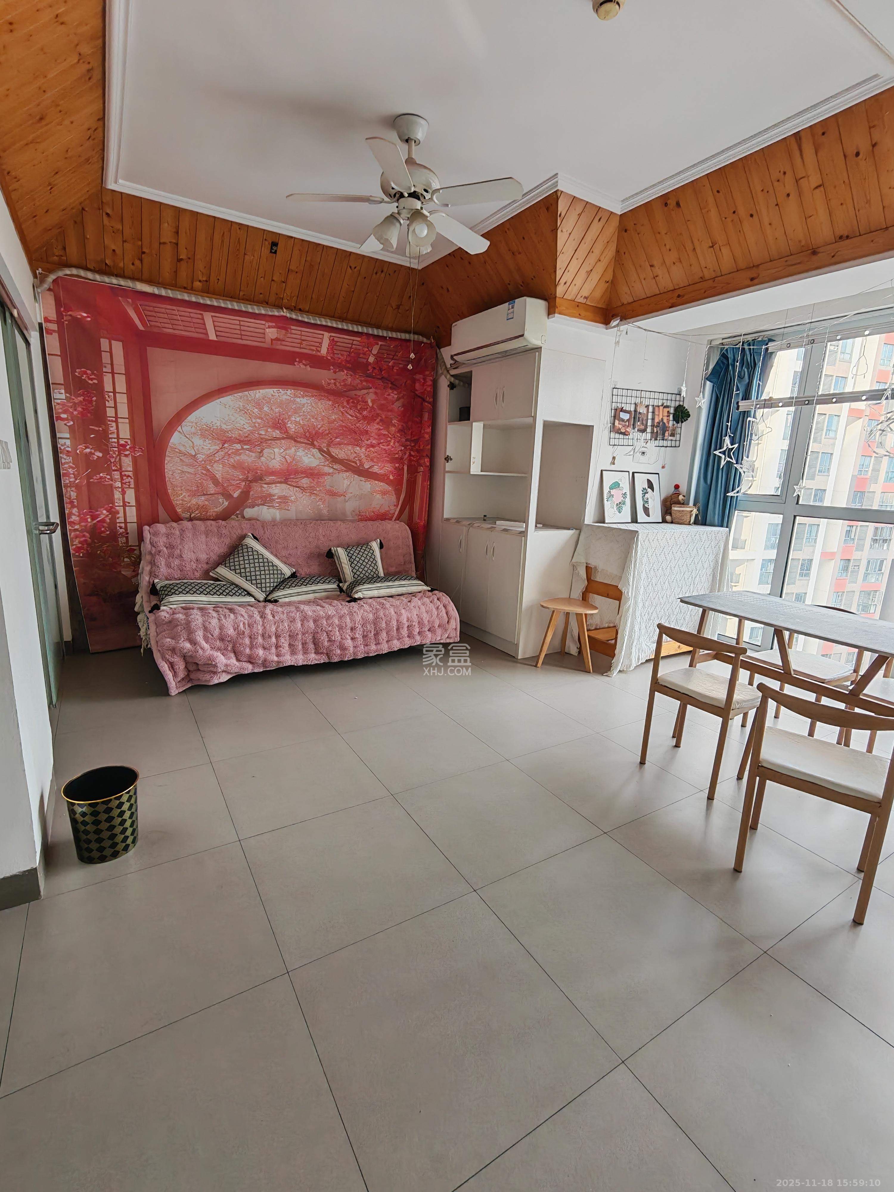 中交里城 1室0厅0卫 1800.0元/月 中交里城 1室0厅0卫 1800.0元/月室内图