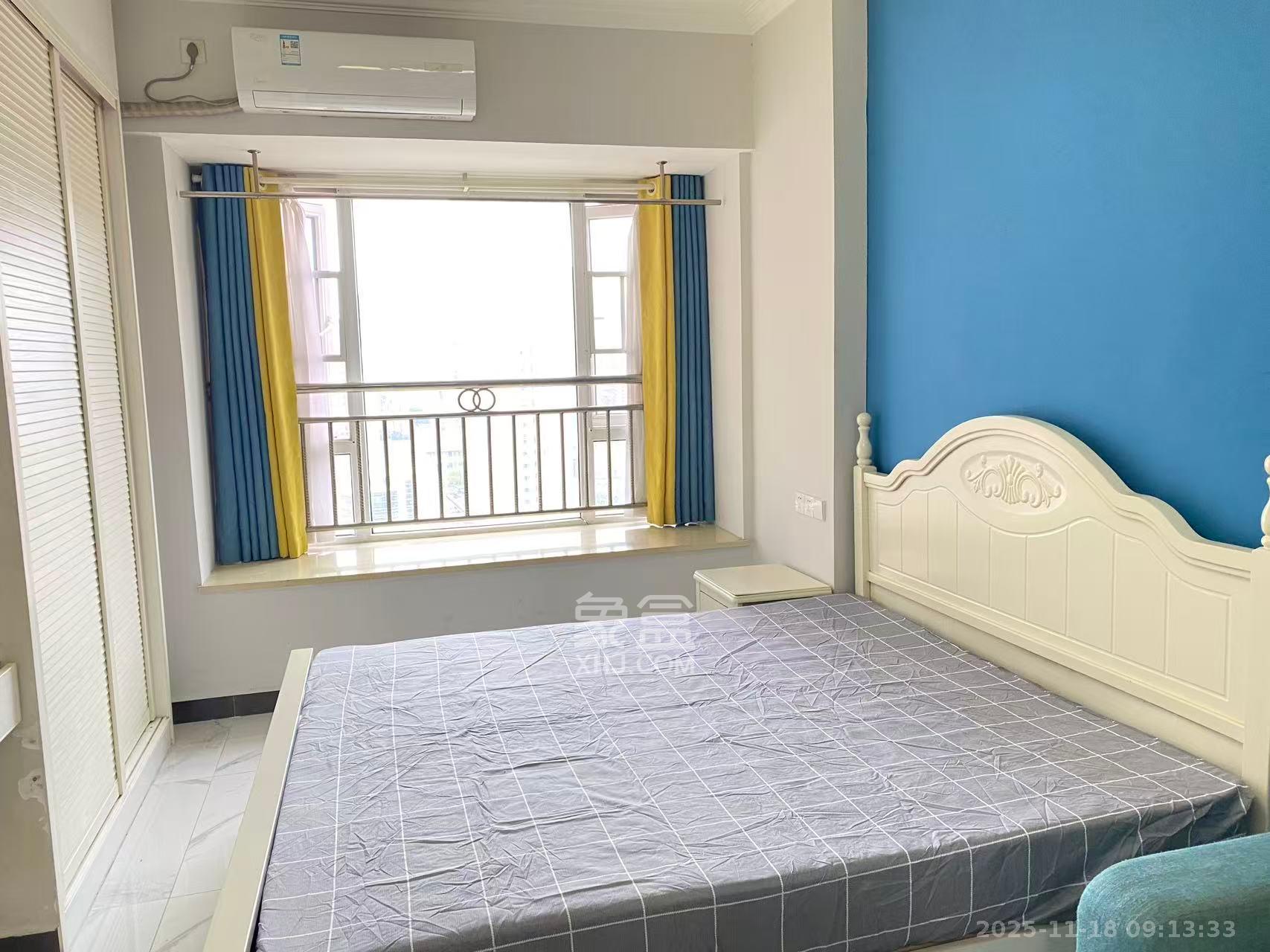 芙蓉万国城MOMA（卓越汇富苑）  1室0厅0卫    1300.0元/月