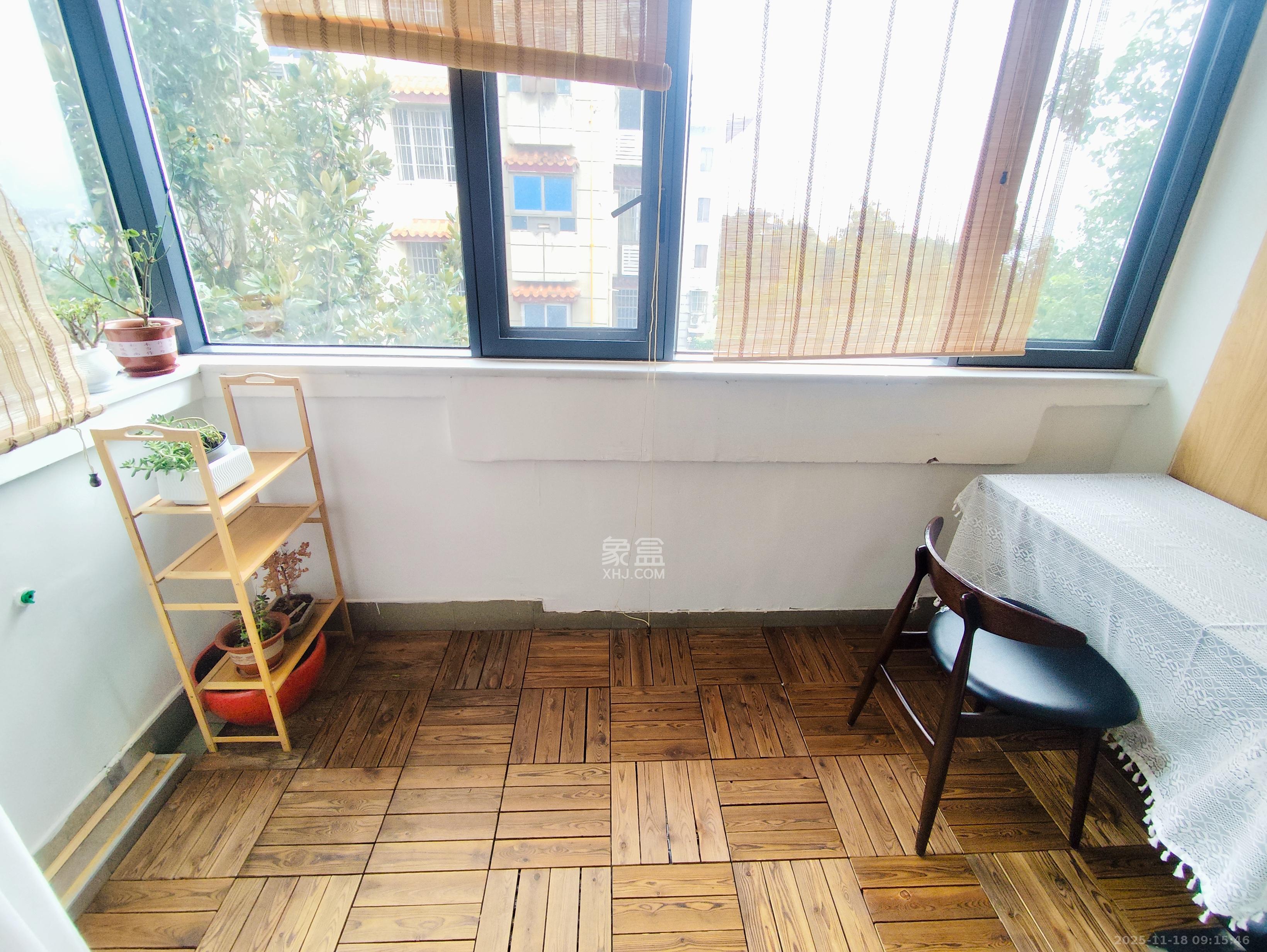 新河路排水处宿舍  2室1厅1卫    2100.0元/月室内图