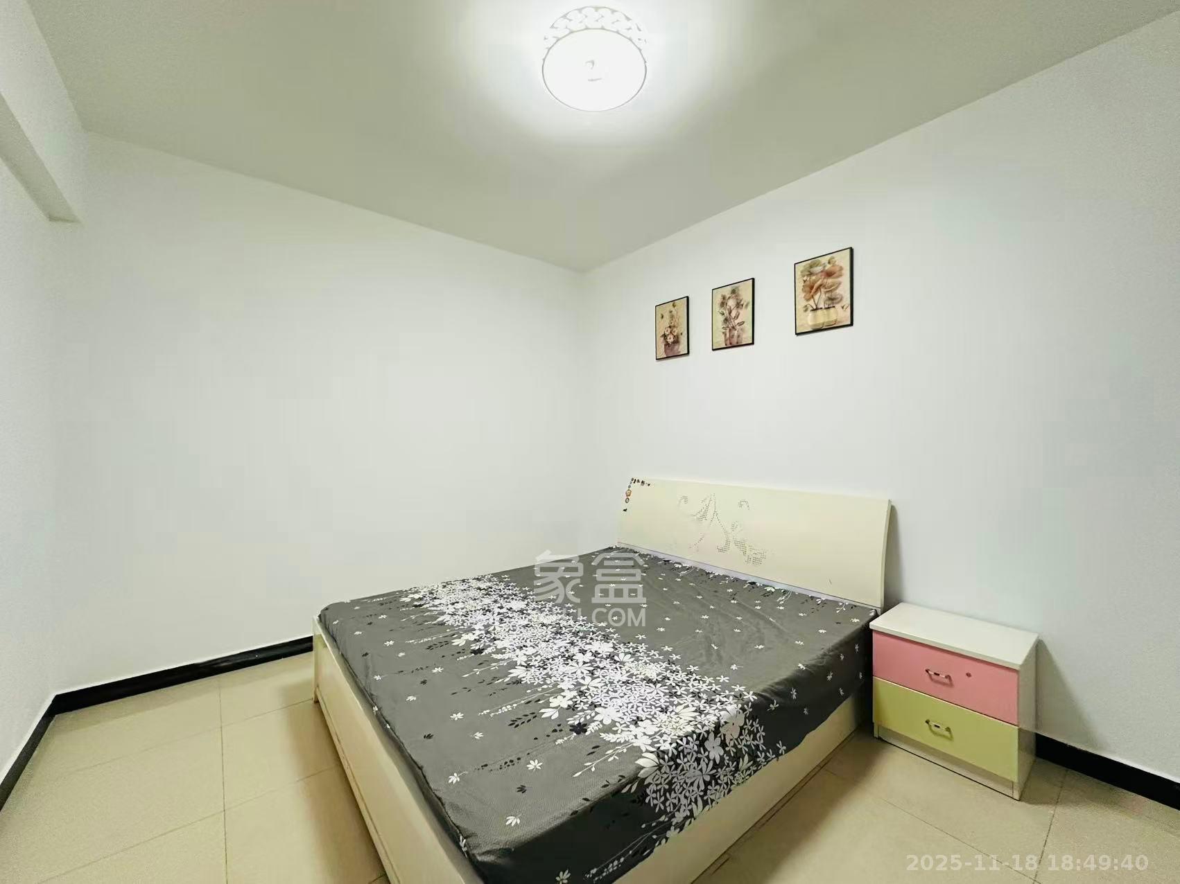 瑞都豪庭  2室2厅1卫    2200.0元/月室内图