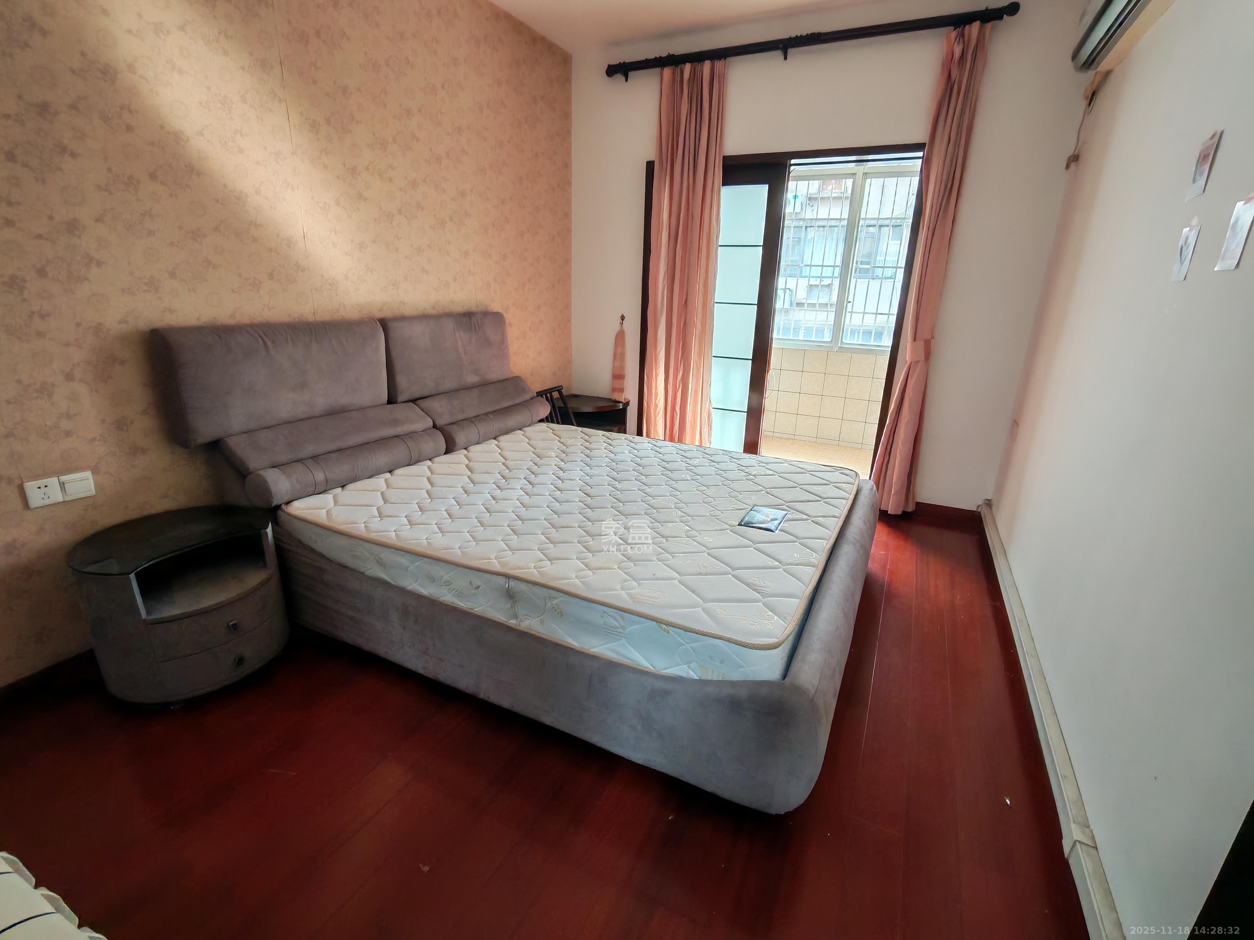 仰天湖省送变电宿舍  2室1厅1卫    2300.0元/月室内图