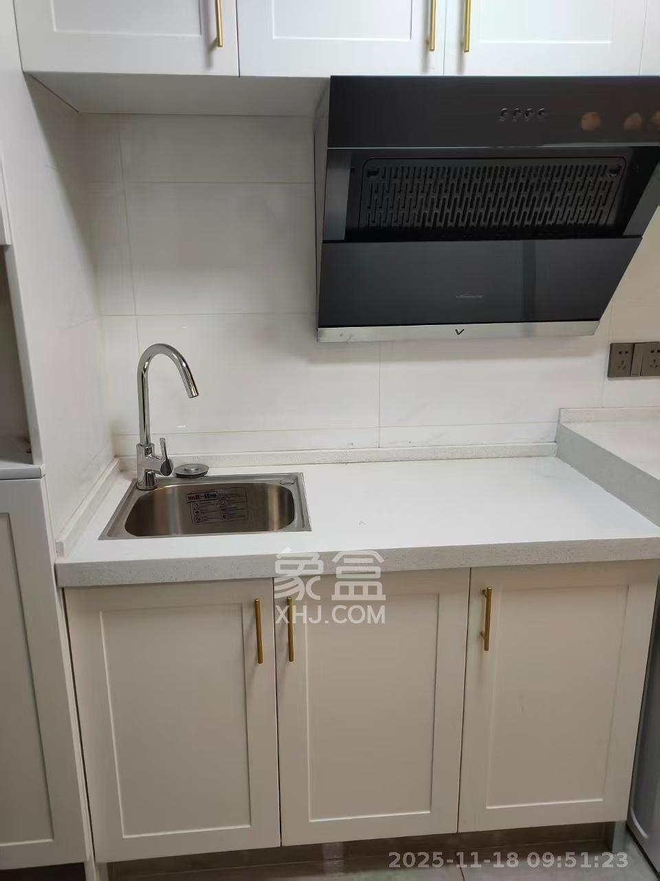 青年才郡(盈安大厦) 1室0厅0卫 1800.0元/月 青年才郡(盈安大厦) 1室0厅0卫 1800.0元/月室内图