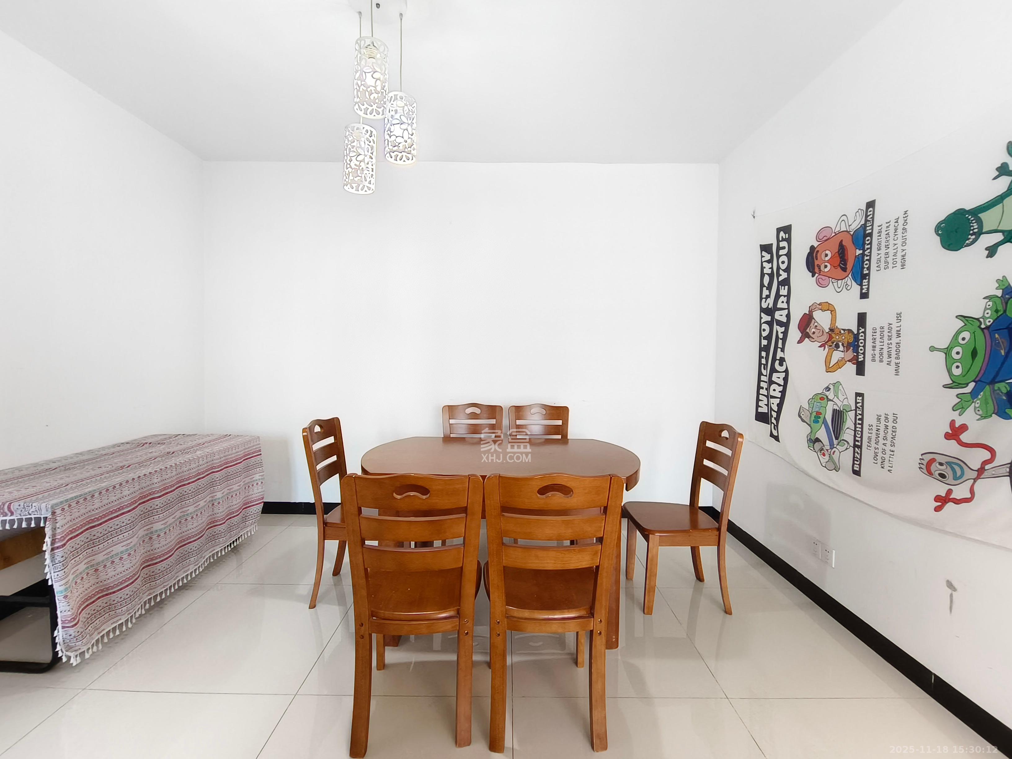 瑞都豪庭 2室2厅1卫 2500.0元/月 瑞都豪庭 2室2厅1卫 2500.0元/月室内图