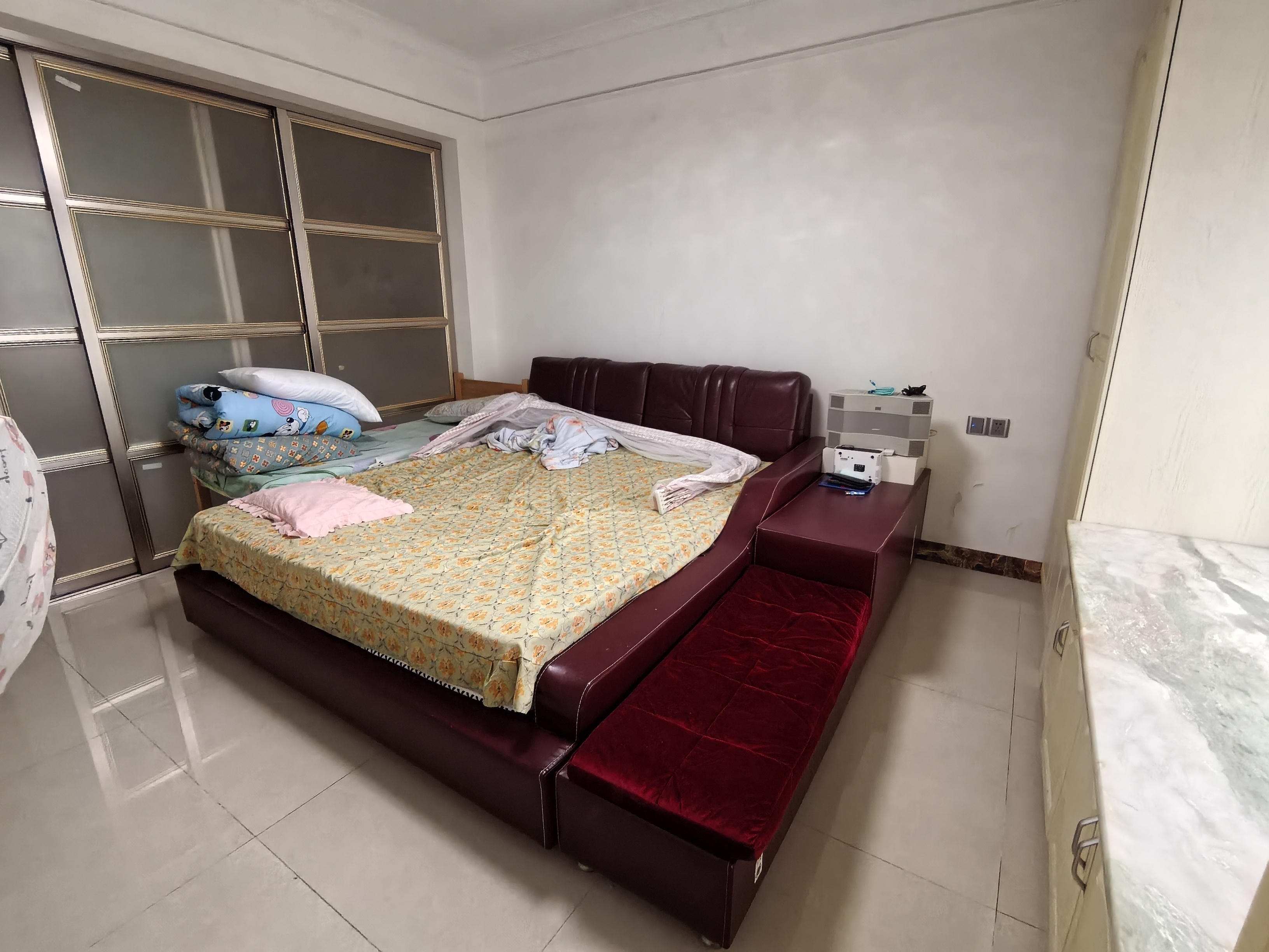 上丹小区  2室2厅1卫    2300.0元/月室内图