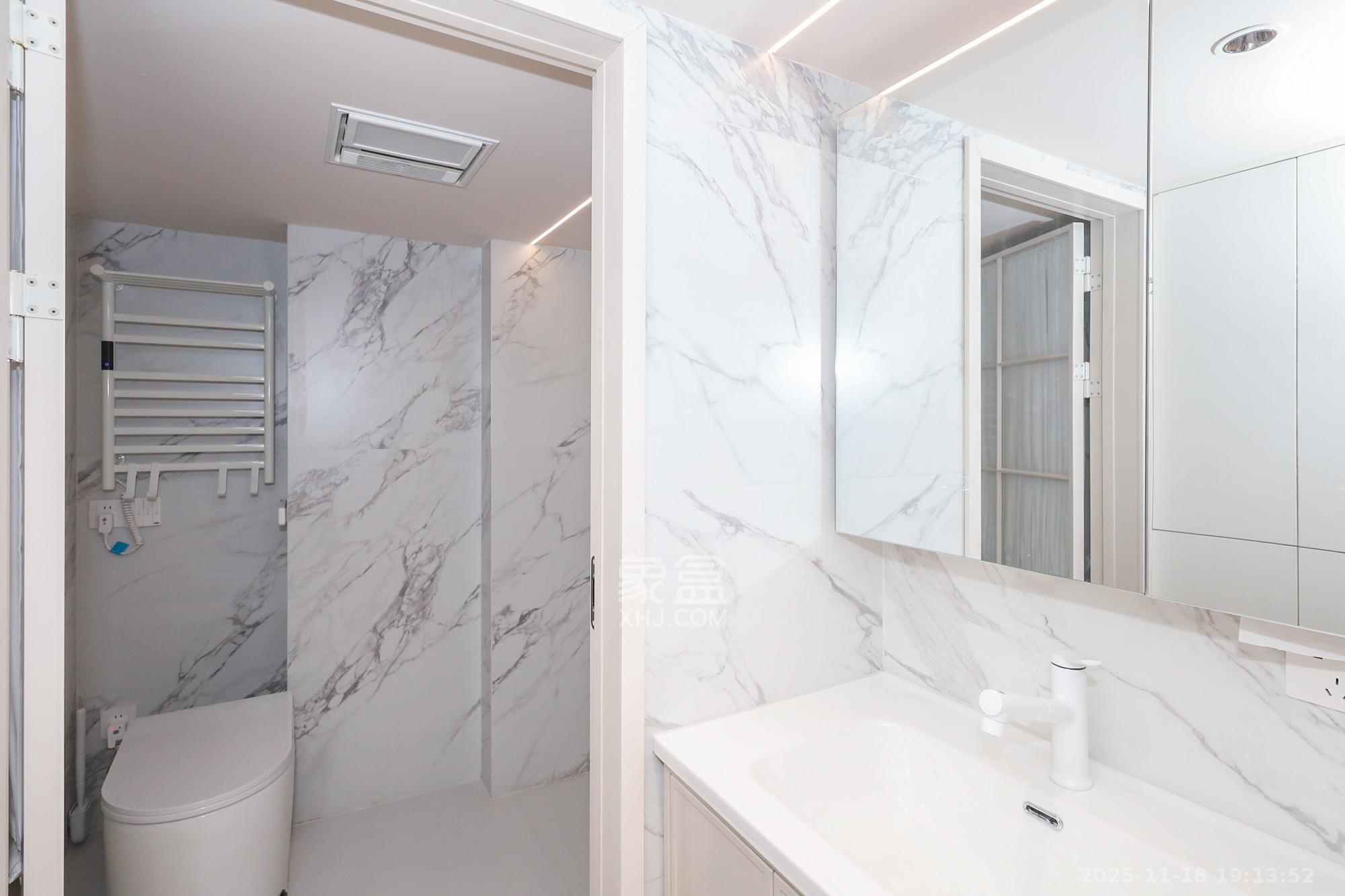 北辰时光里  1室1厅2卫    75.0万卫生间