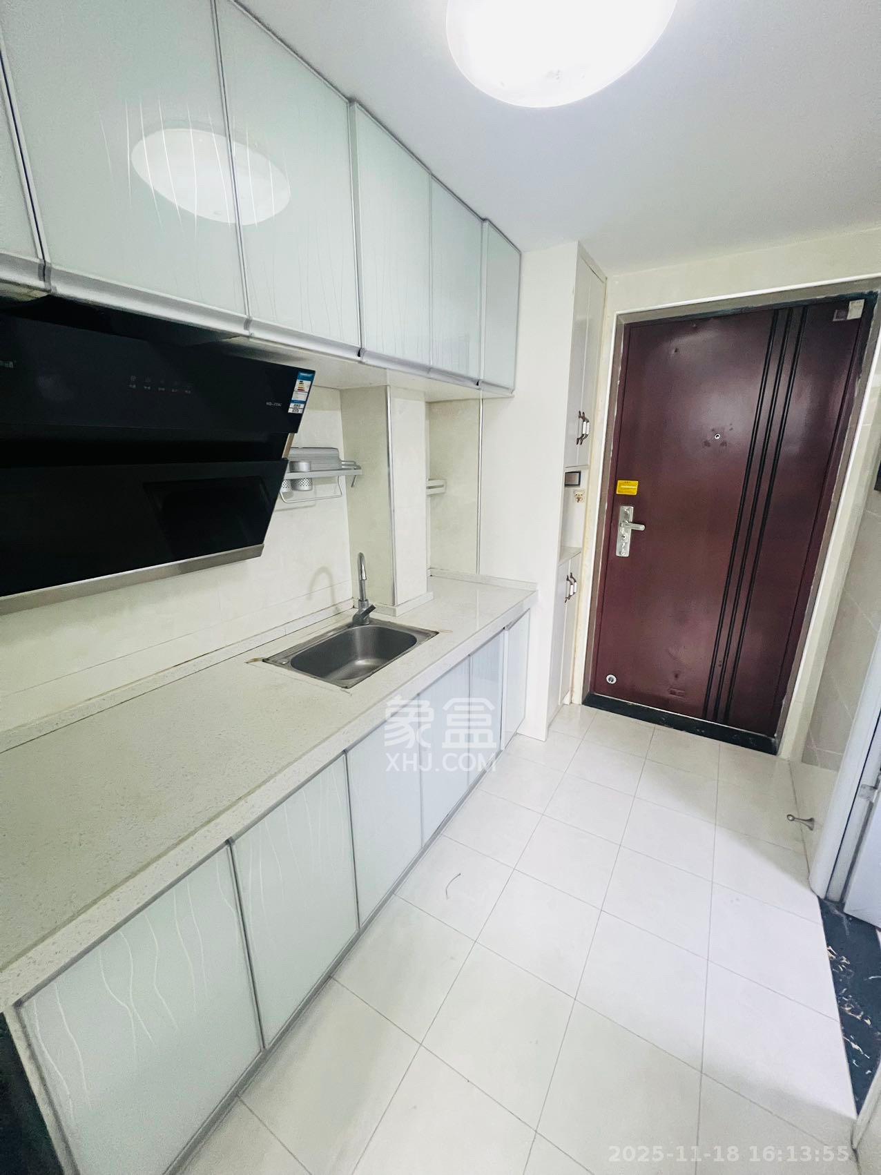 达美美立方 1室1厅1卫 2100.0元/月 达美美立方 1室1厅1卫 2100.0元/月室内图