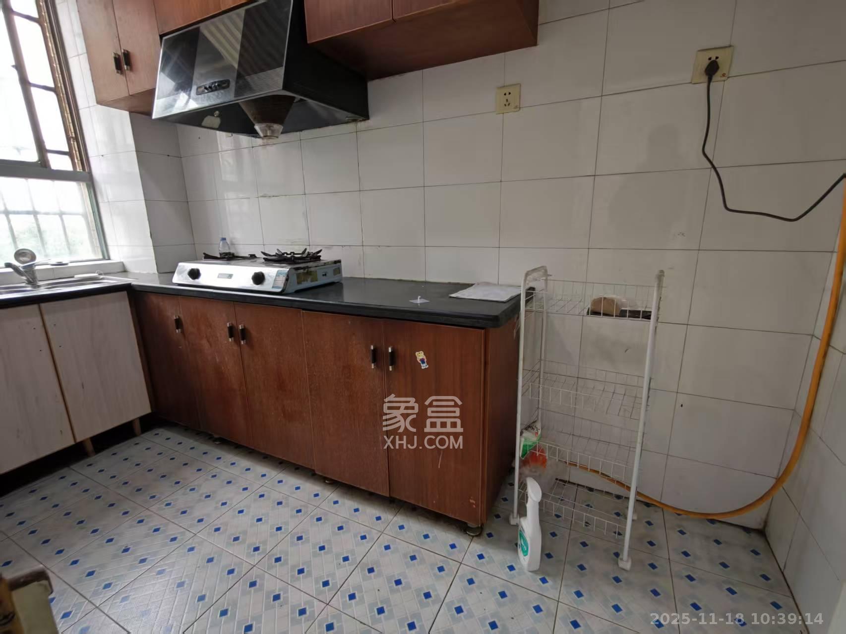 银馨家园  2室2厅1卫    1900.0元/月室内图