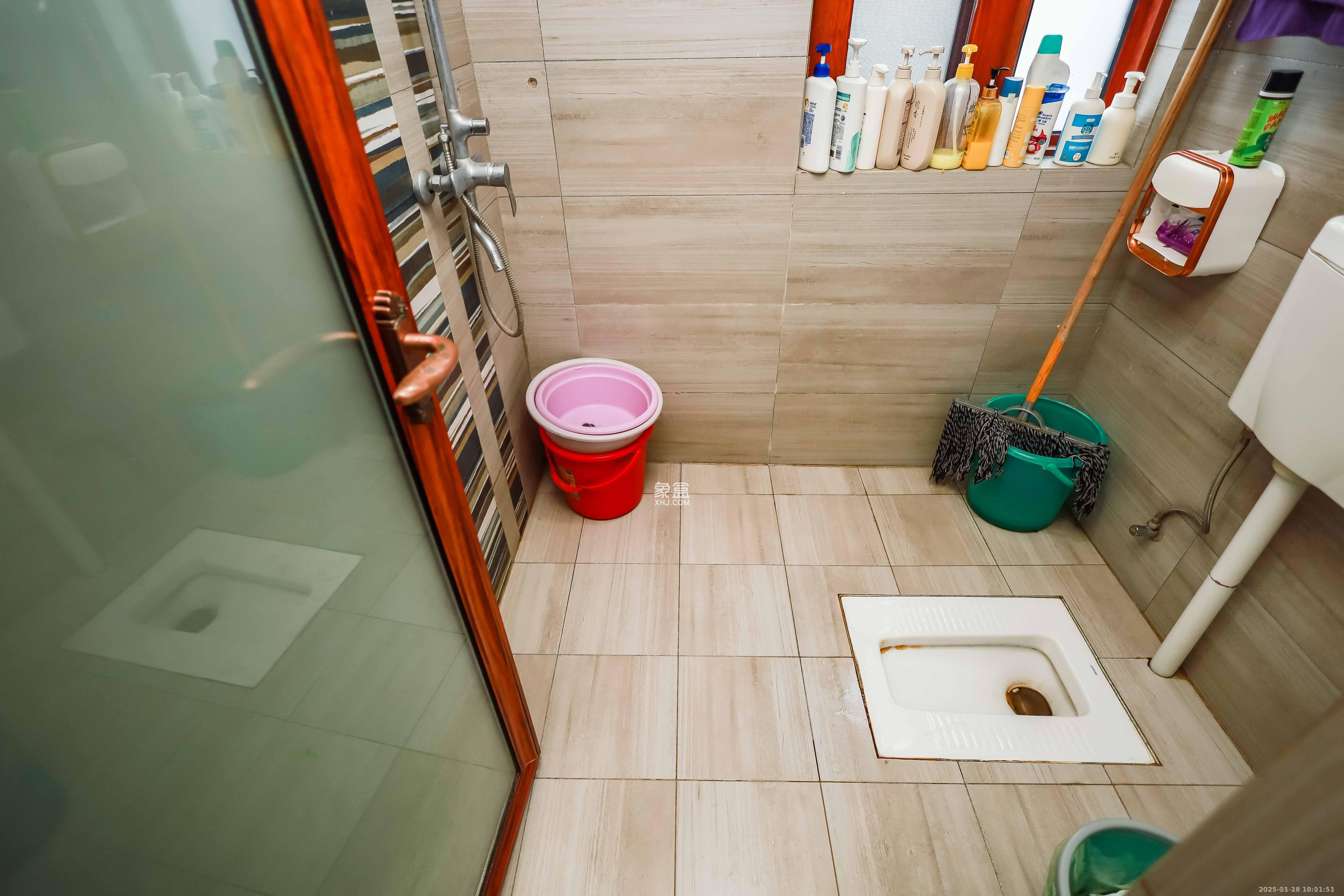 广泰锦苑  2室2厅1卫    2600.0元/月室内图