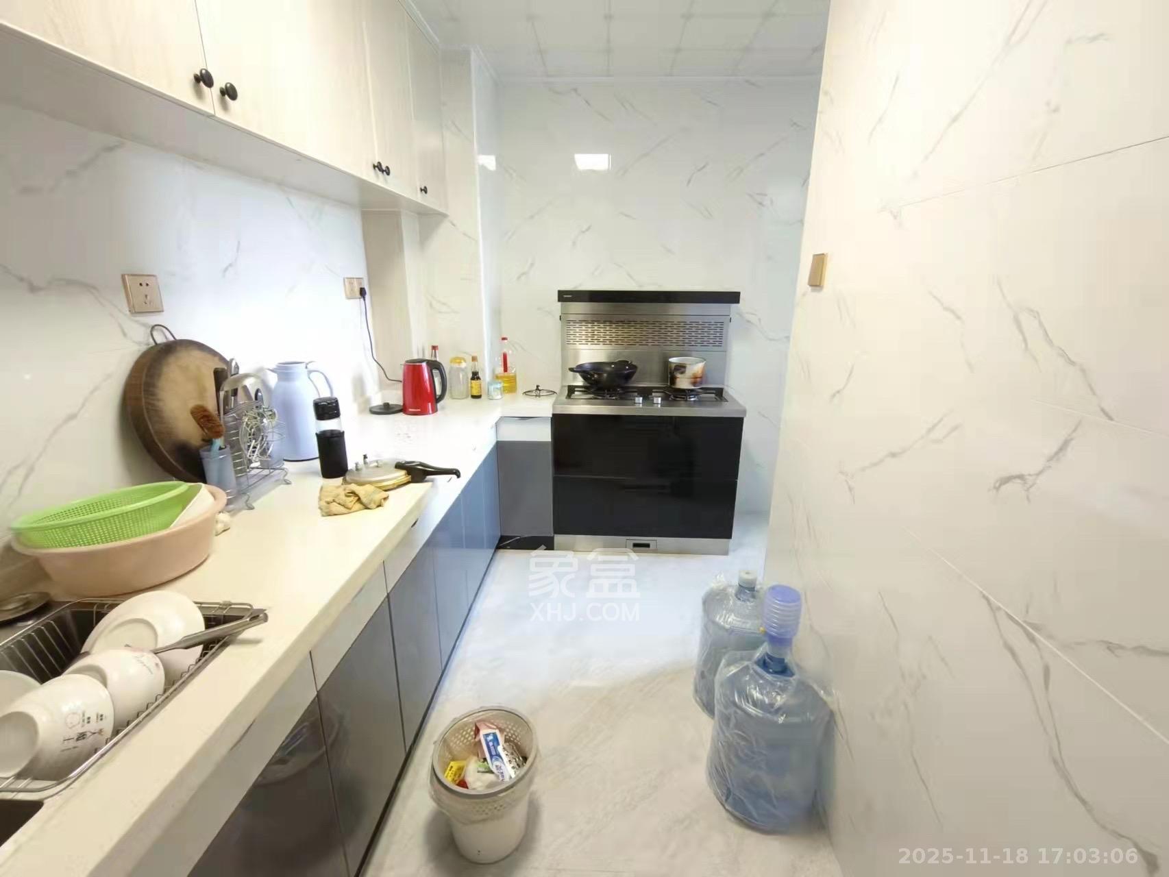 盛世耀凯 2室2厅1卫 2300.0元/月 盛世耀凯 2室2厅1卫 2300.0元/月室内图