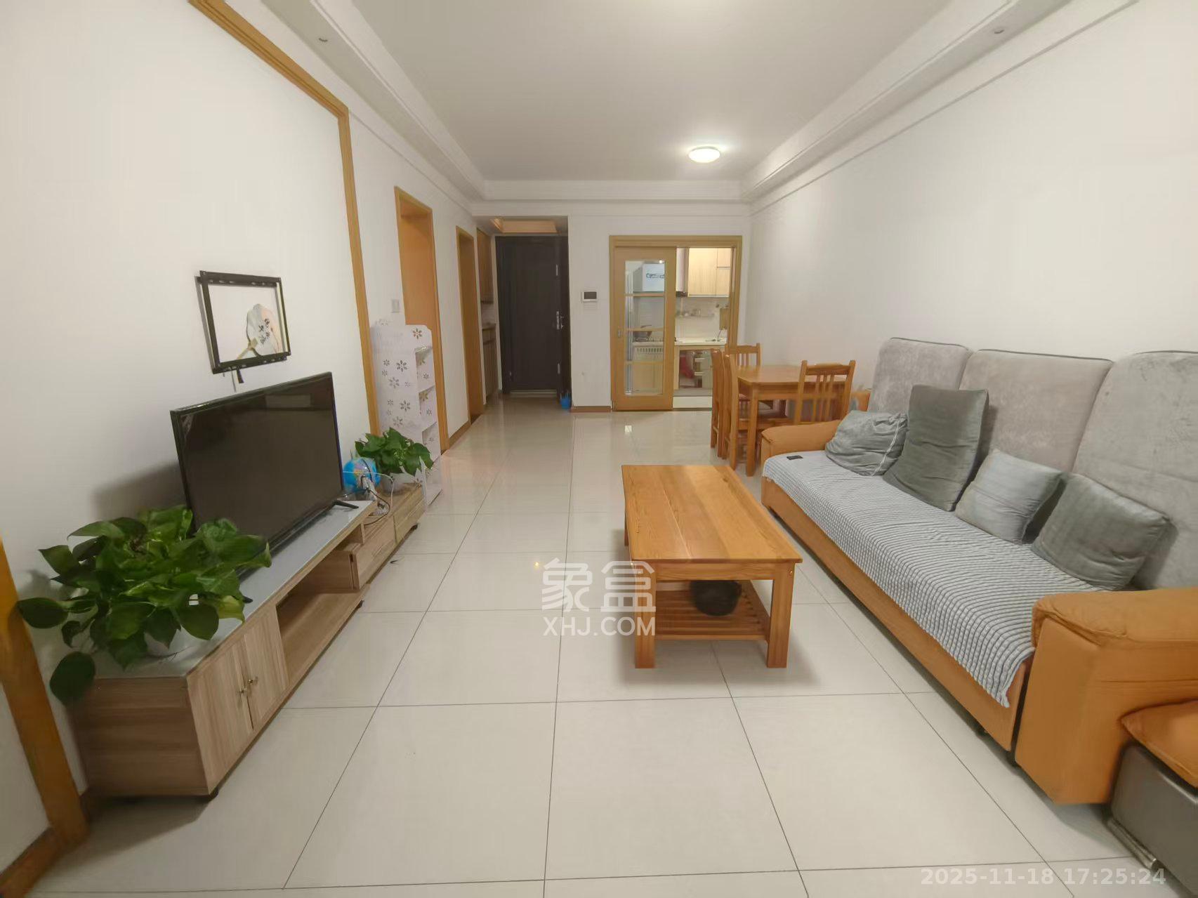 中海国际四期 2室2厅1卫 1800.0元/月 中海国际四期 2室2厅1卫 1800.0元/月室内图