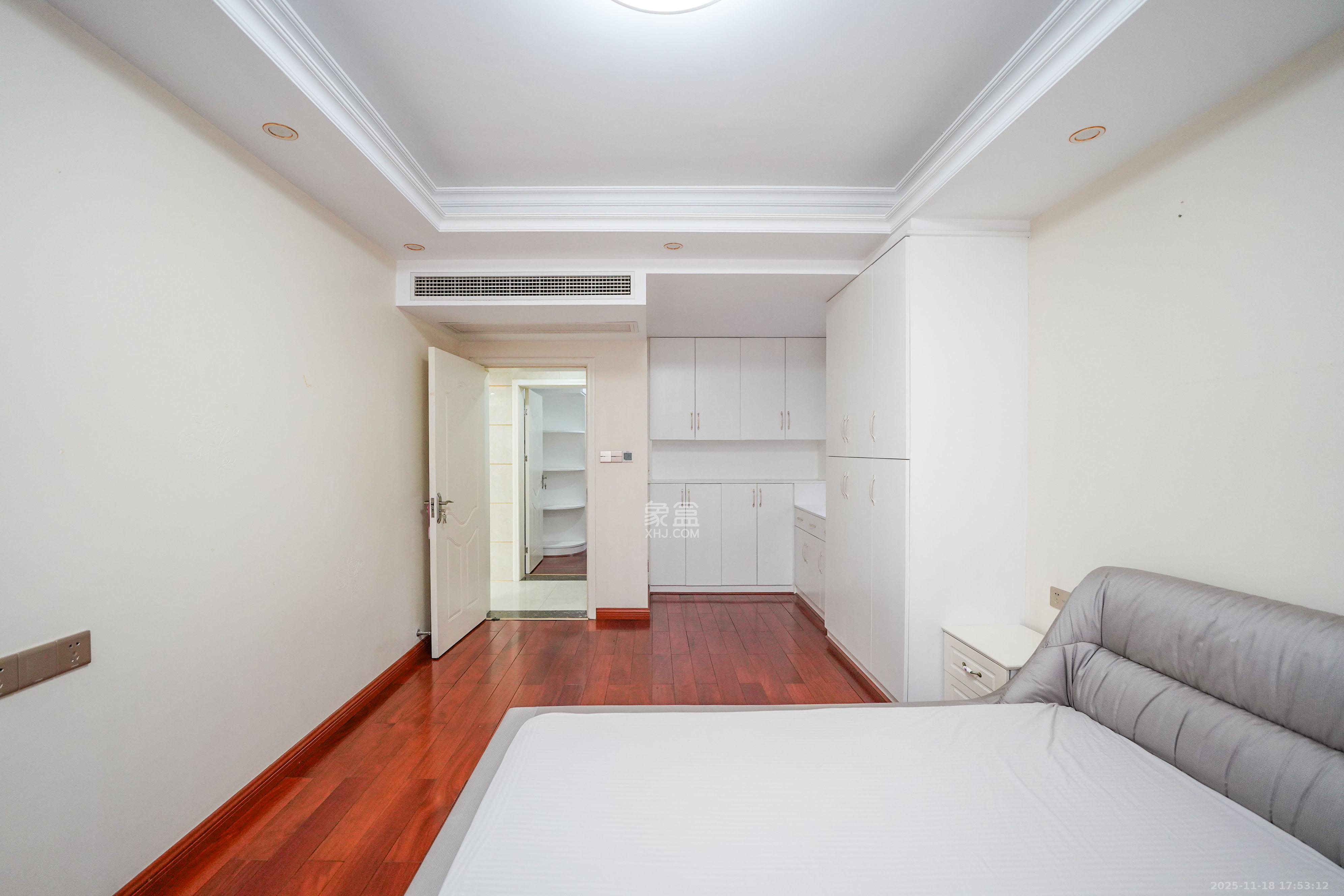 理工大学职工单位房青年汇  3室2厅2卫    88.0万卧室