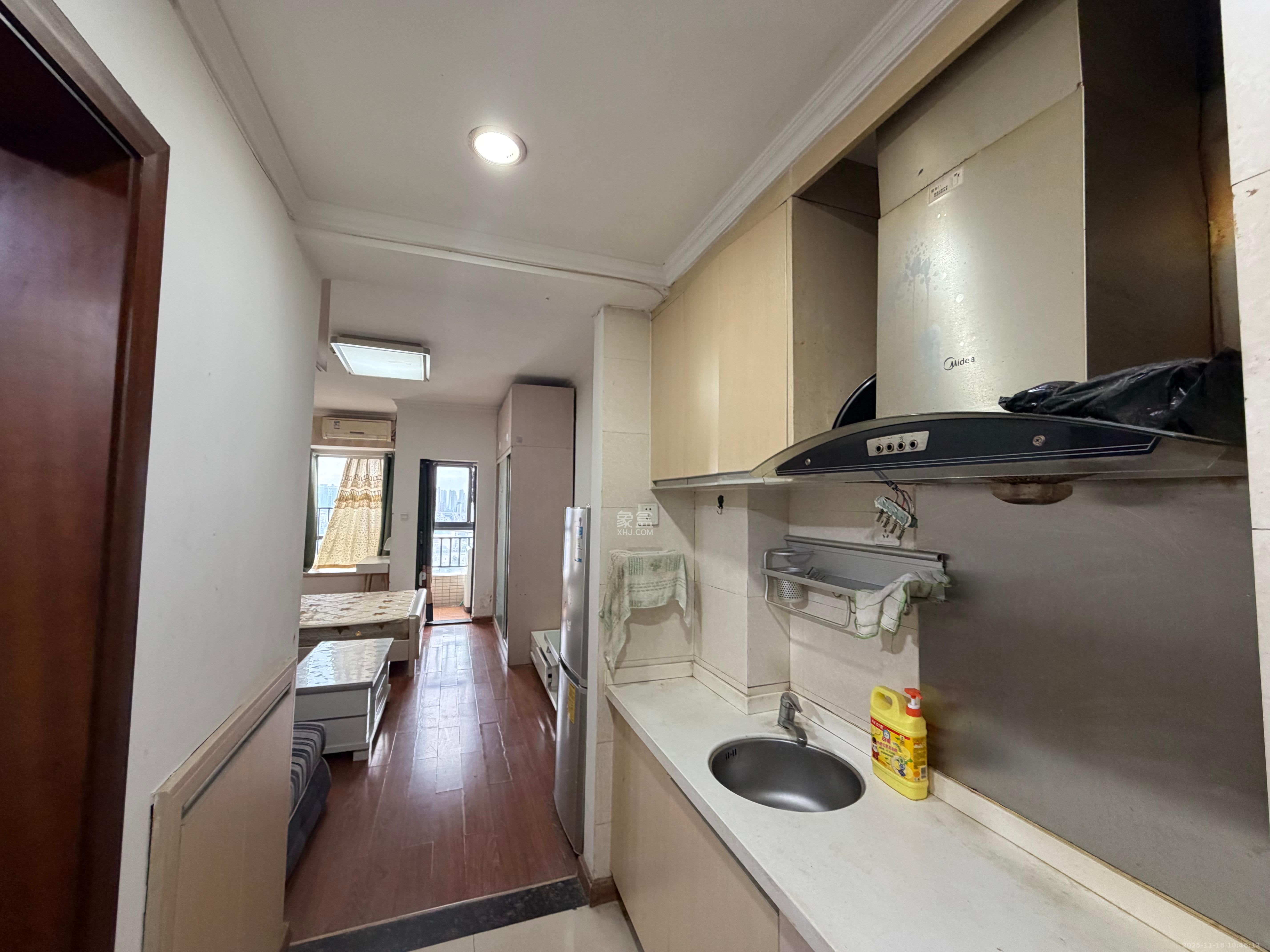 兰亭优壳（隽峰苑）  1室1厅1卫    1400.0元/月室内图