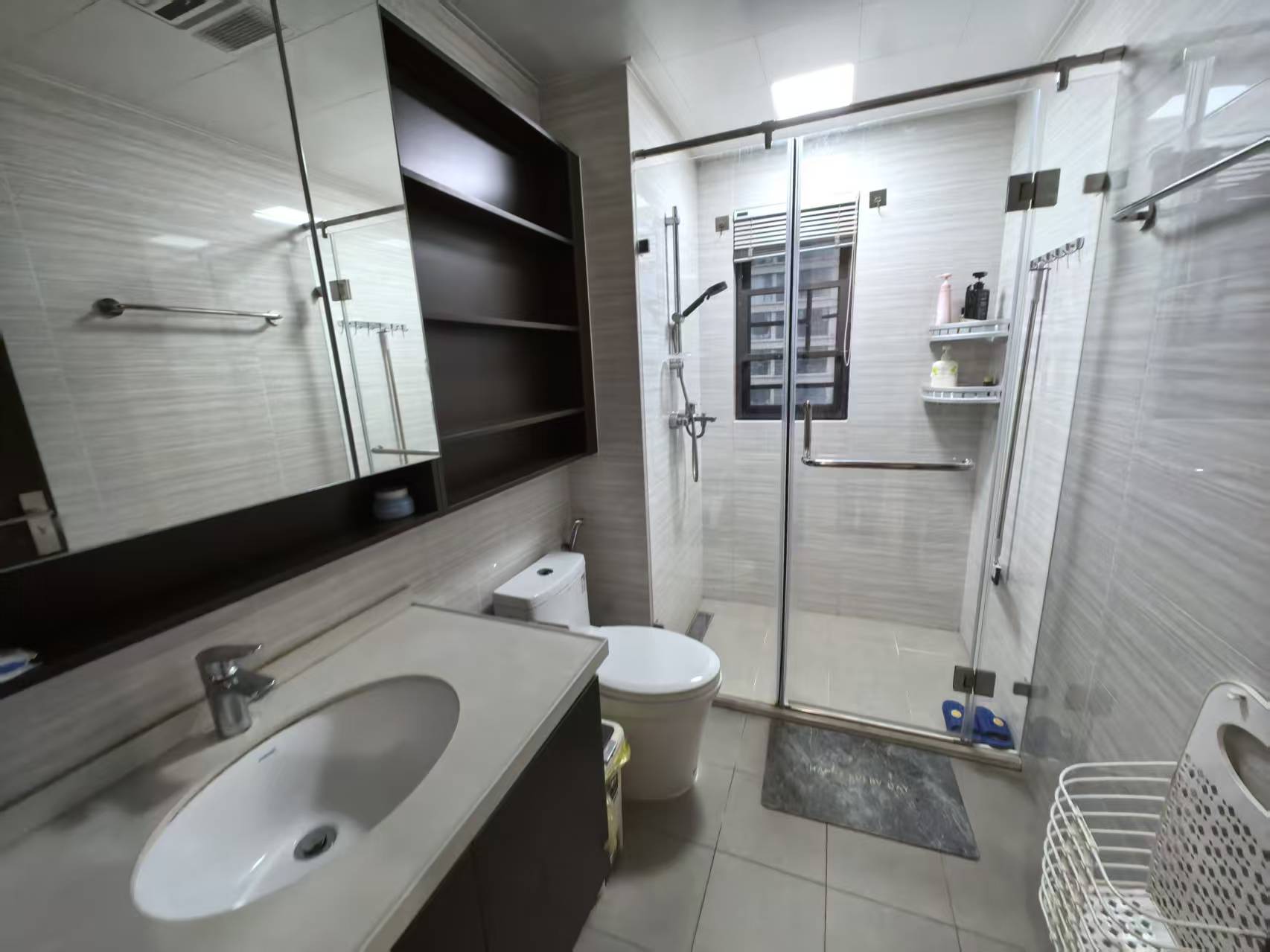 美的雪峰山  4室2厅2卫    87.8万室内图