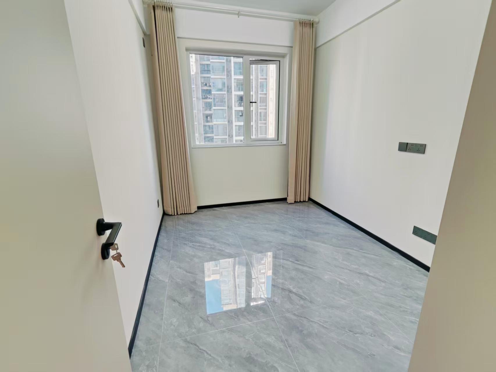 庐山一号  4室2厅2卫    85.8万室内图