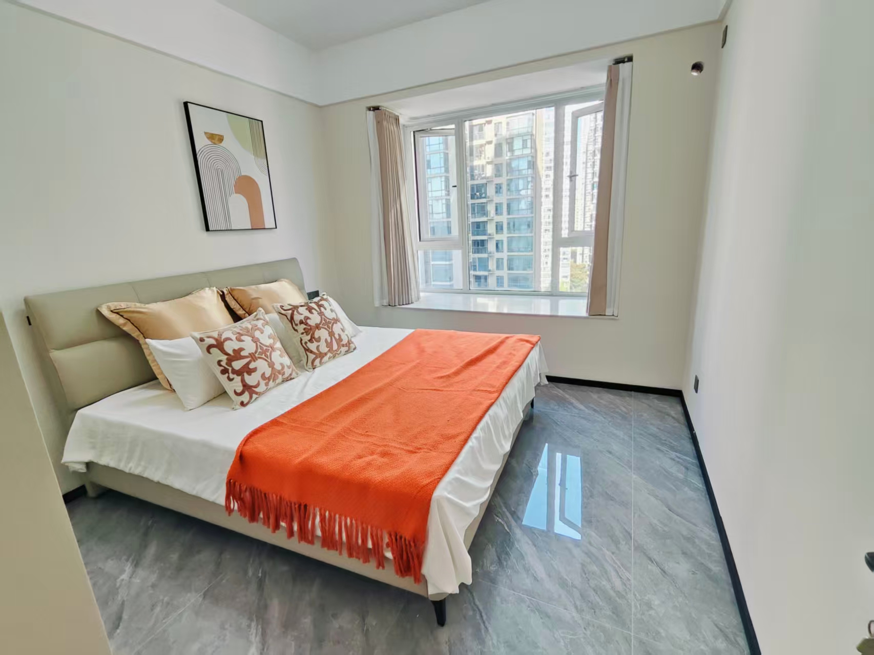 庐山一号  4室2厅2卫    85.8万室内图