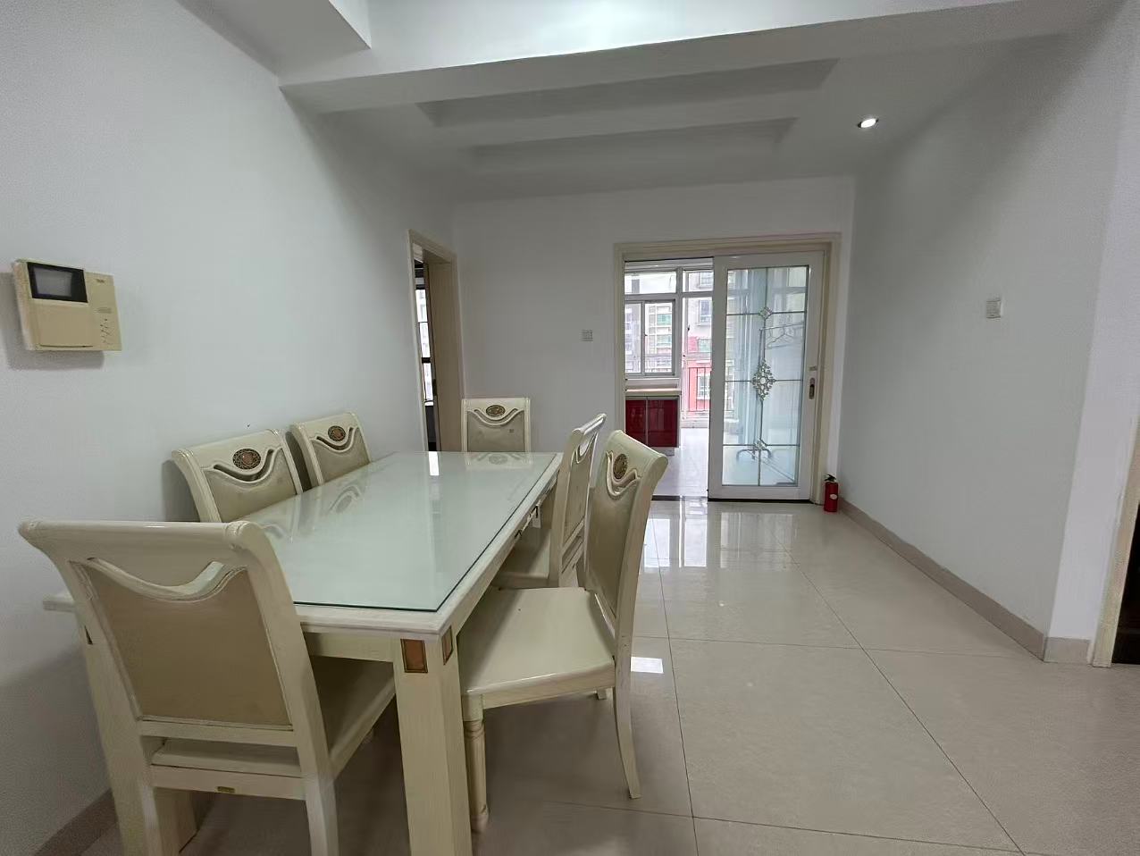 庐山恋  3室2厅2卫    58.8万室内图