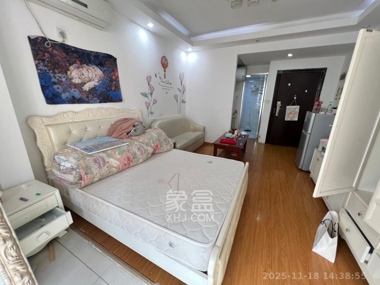 佳兴国际汇  1室1厅1卫    1600.0元/月室内图