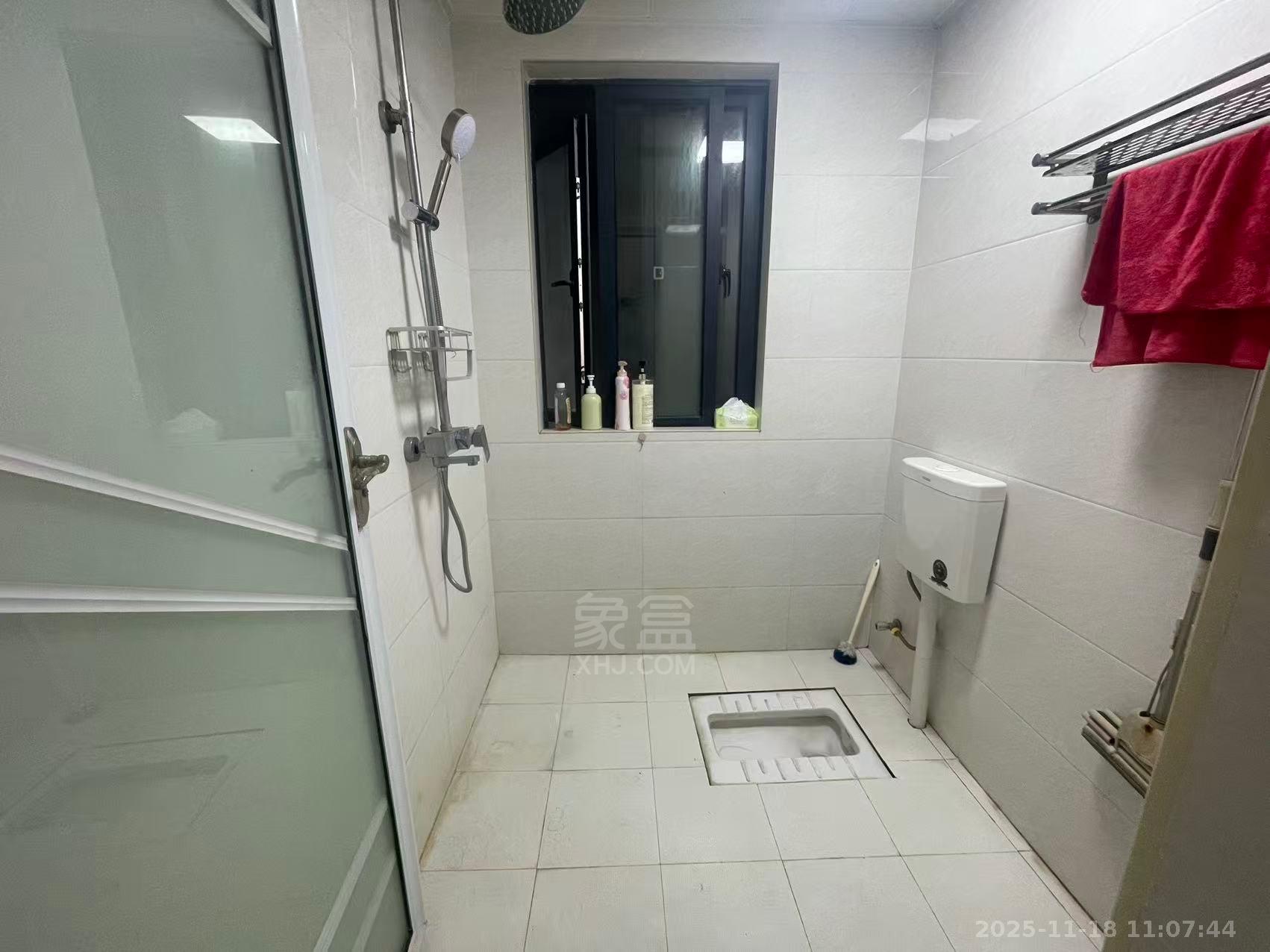 中建御山和苑  1室1厅1卫    1500.0元/月室内图