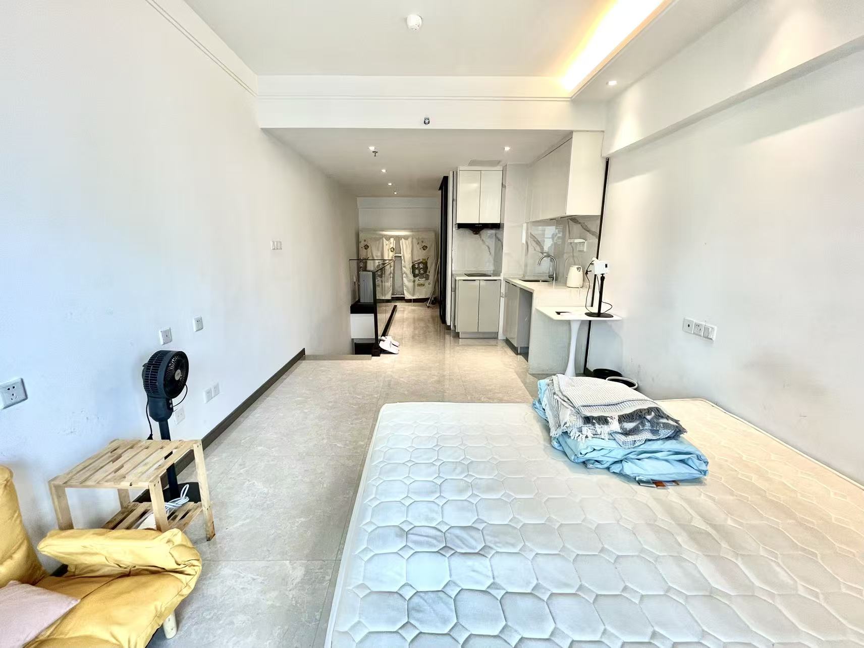 龙湖光年 1室1厅1卫 1700.0元/月 龙湖光年 1室1厅1卫 1700.0元/月室内图