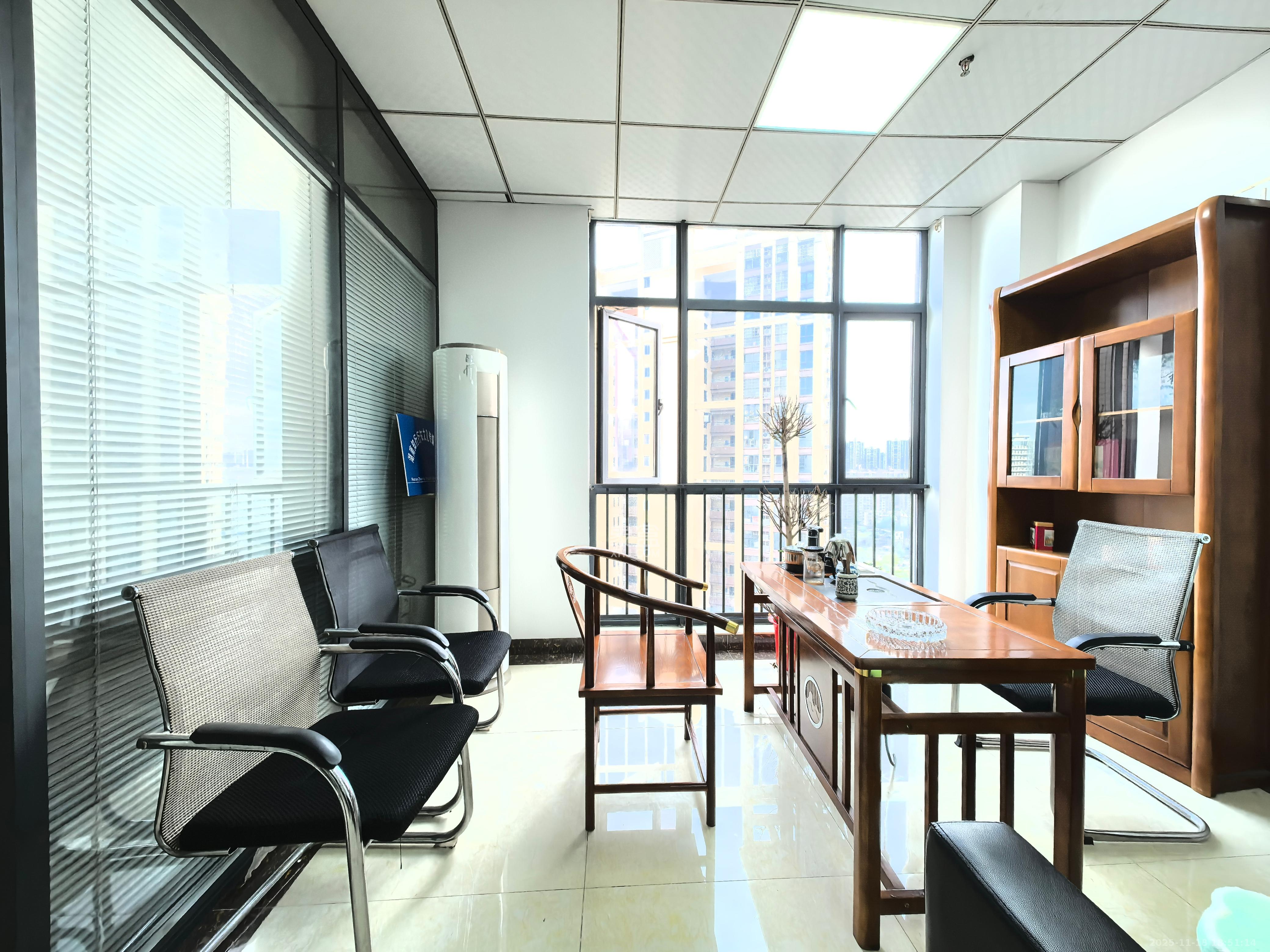 叠彩兰亭  2室2厅1卫    3000.0元/月室内图