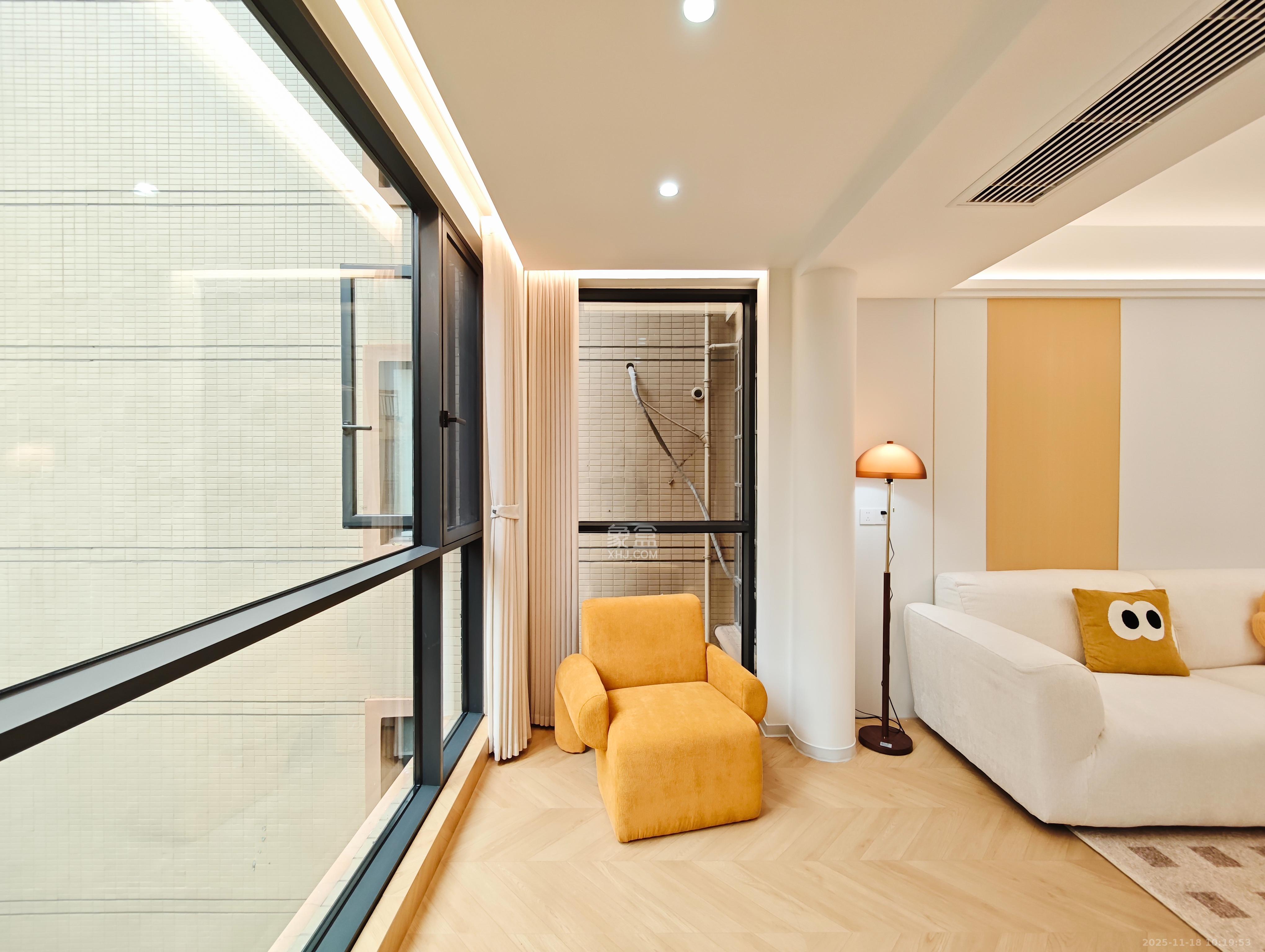 宏聚地中海  3室2厅2卫    109.8万阳台