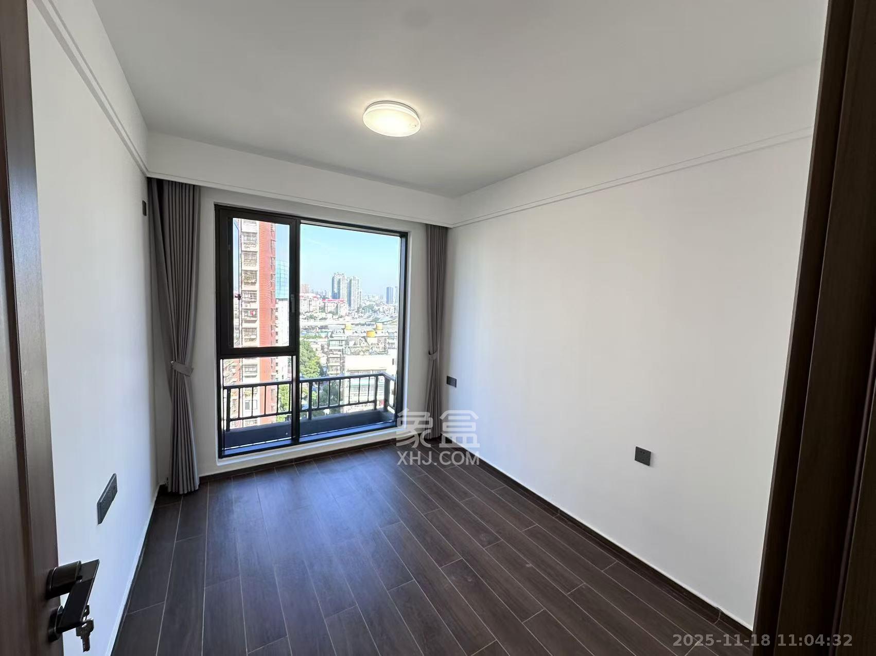 金茂越秀雨花金茂智慧科学城  4室2厅2卫    4000.0元/月室内图