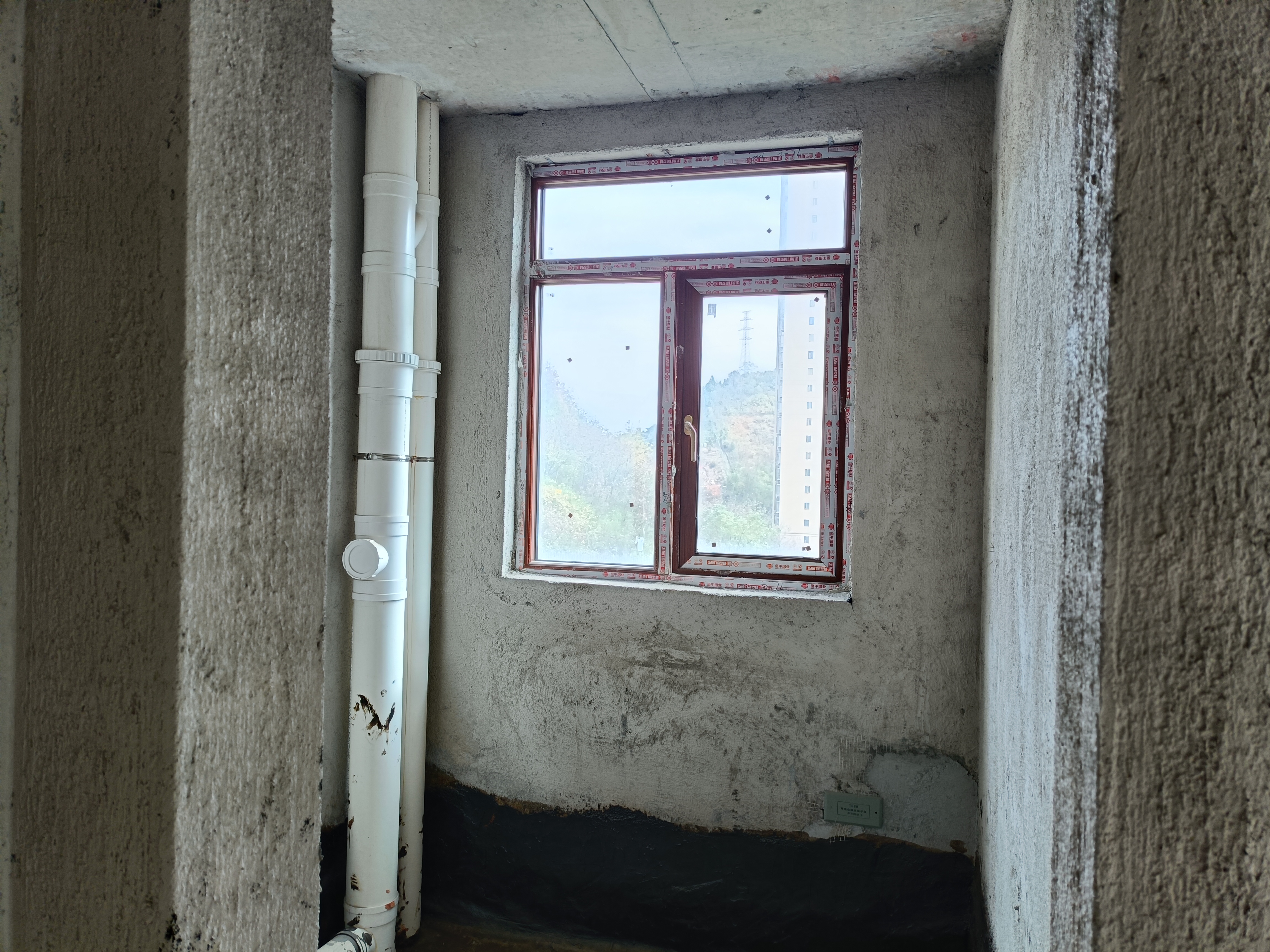 石化大院  3室2厅2卫    60.0万客厅