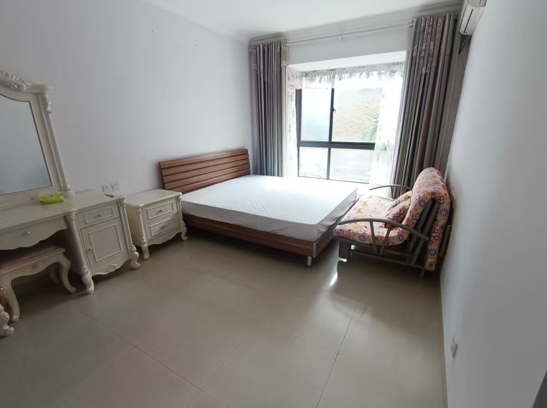 环强御景湾 2室2厅1卫 2800.0元/月 环强御景湾 2室2厅1卫 2800.0元/月室内图