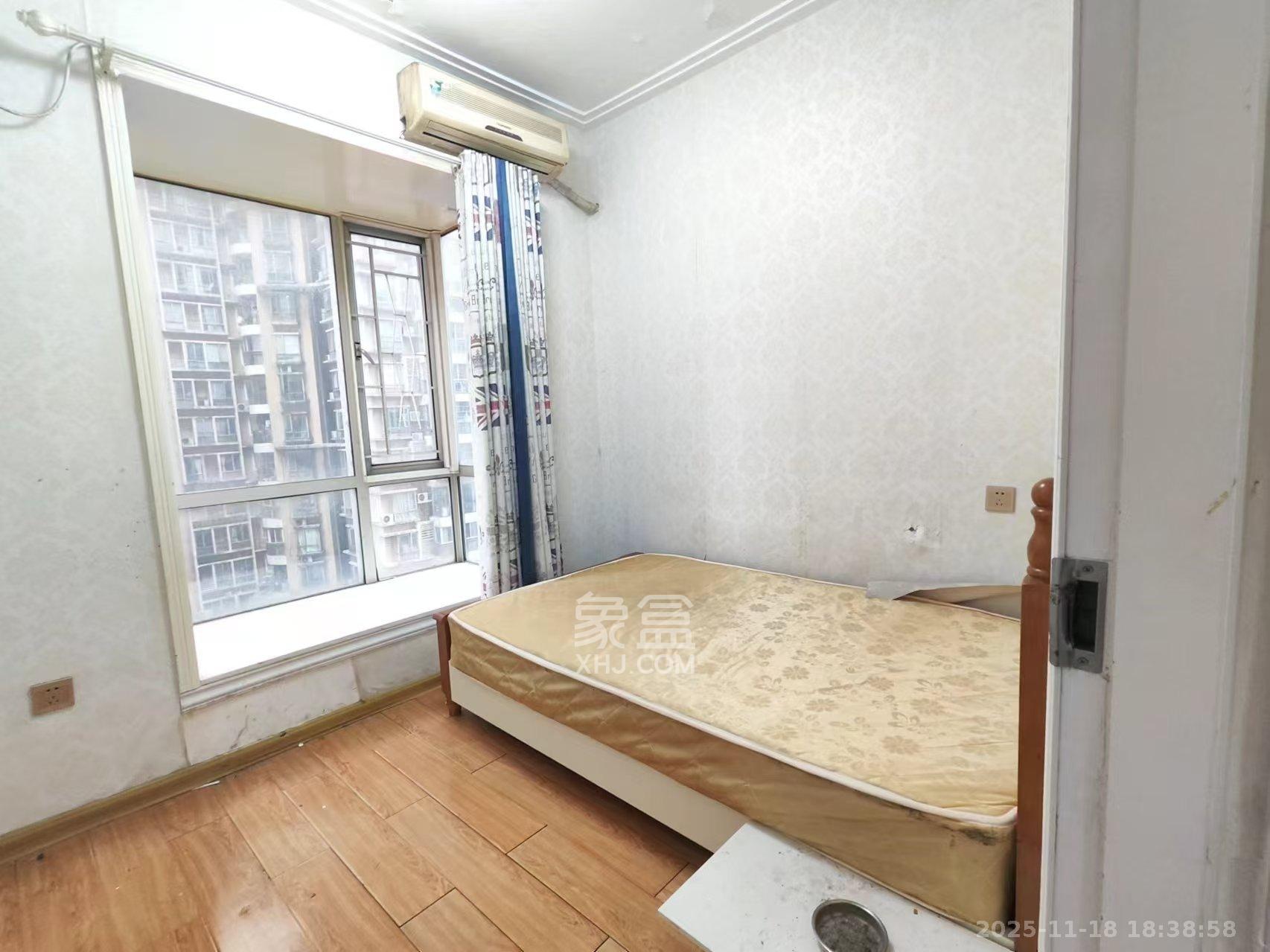 凯通国际城（凯通朝庭）  3室1厅2卫    2600.0元/月室内图