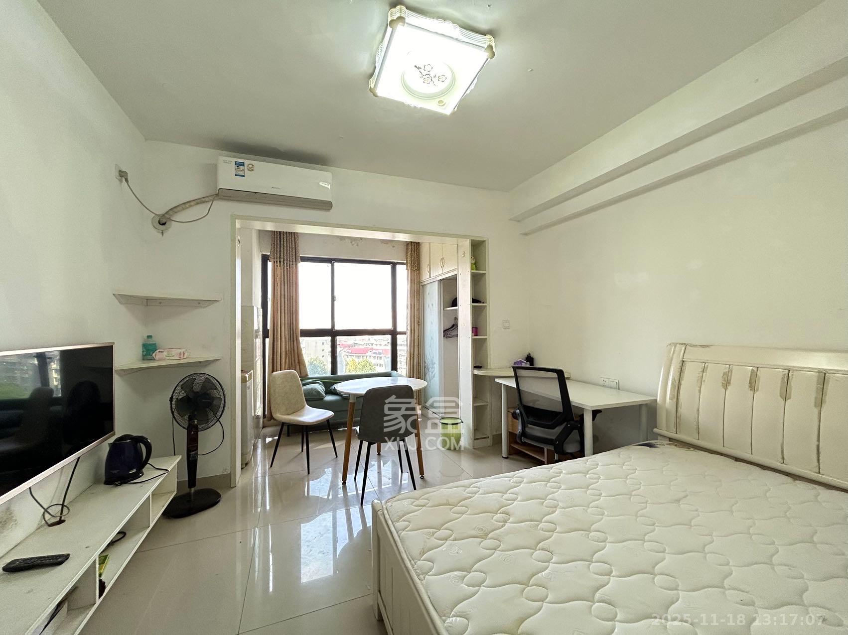 达美D6区  1室1厅1卫    1200.0元/月