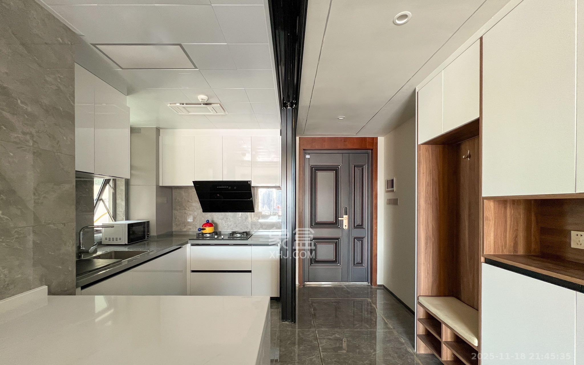 北辰瀚江府 3室2厅2卫 8200.0元/月 北辰瀚江府 3室2厅2卫 8200.0元/月室内图