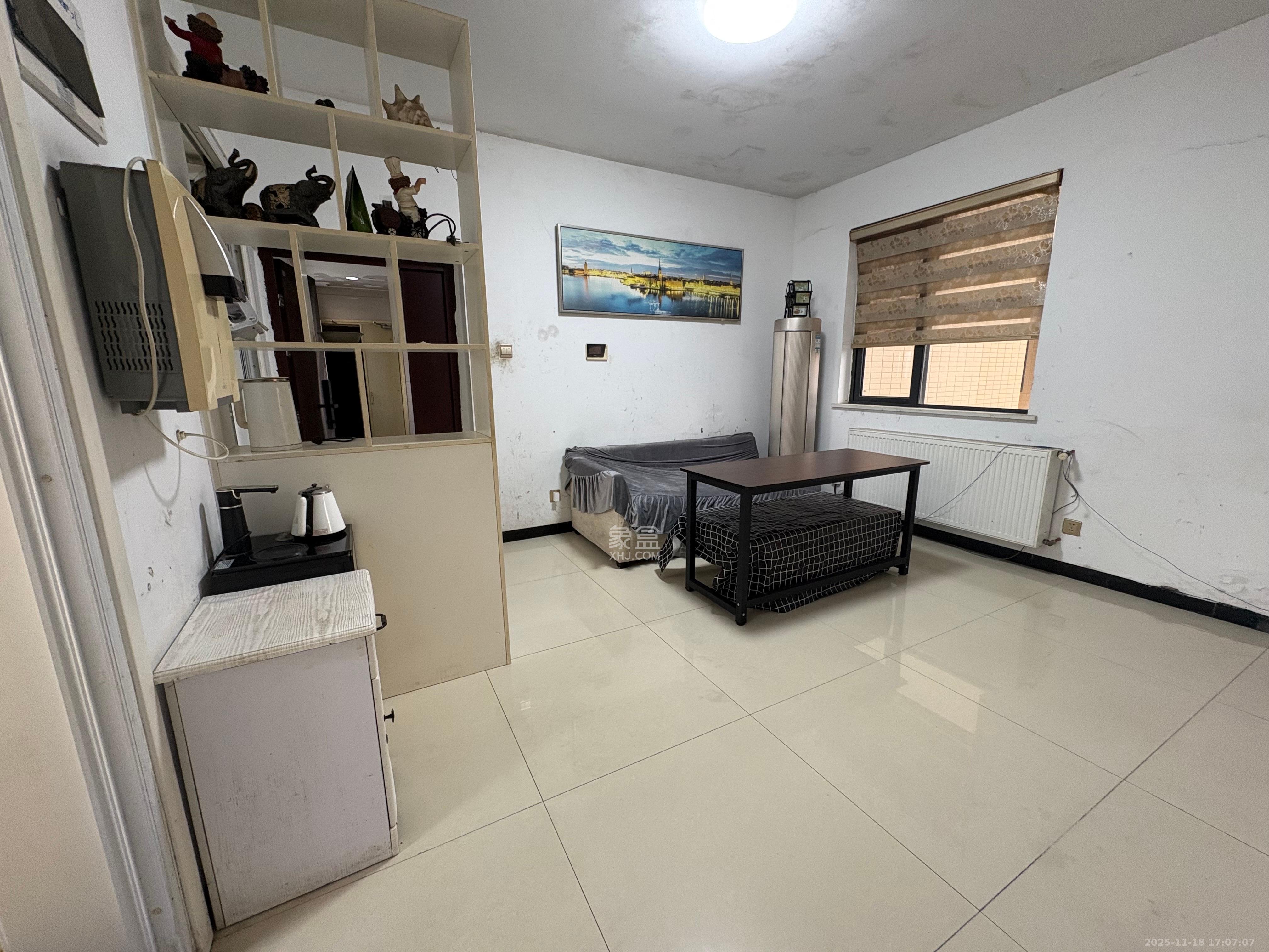 乾城（兴旺乾城）  3室2厅1卫    2000.0元/月室内图