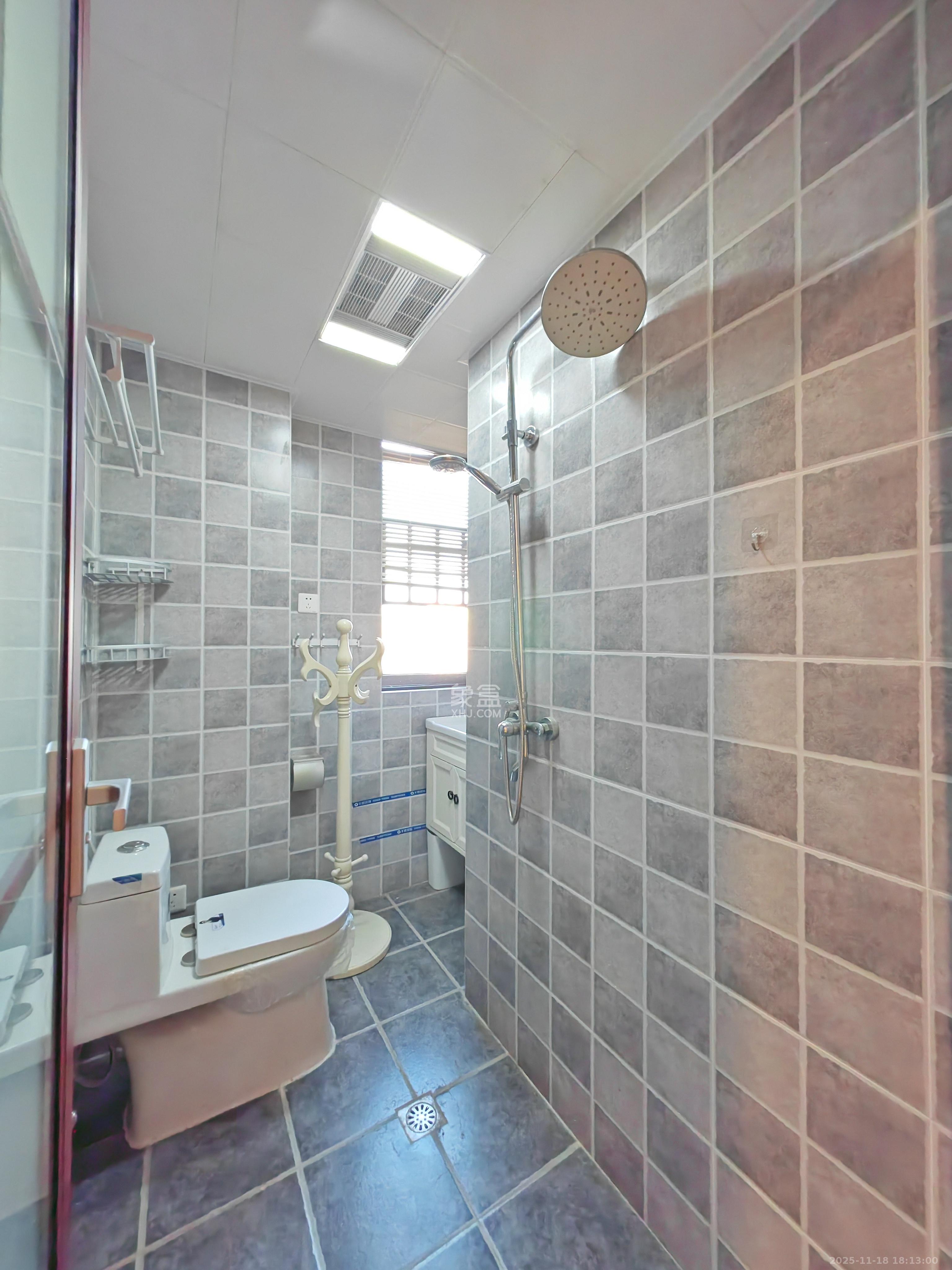 建发中央公园(建发美地) 3室2厅2卫 3500.0元/月 建发中央公园(建发美地) 3室2厅2卫 3500.0元/月室内图