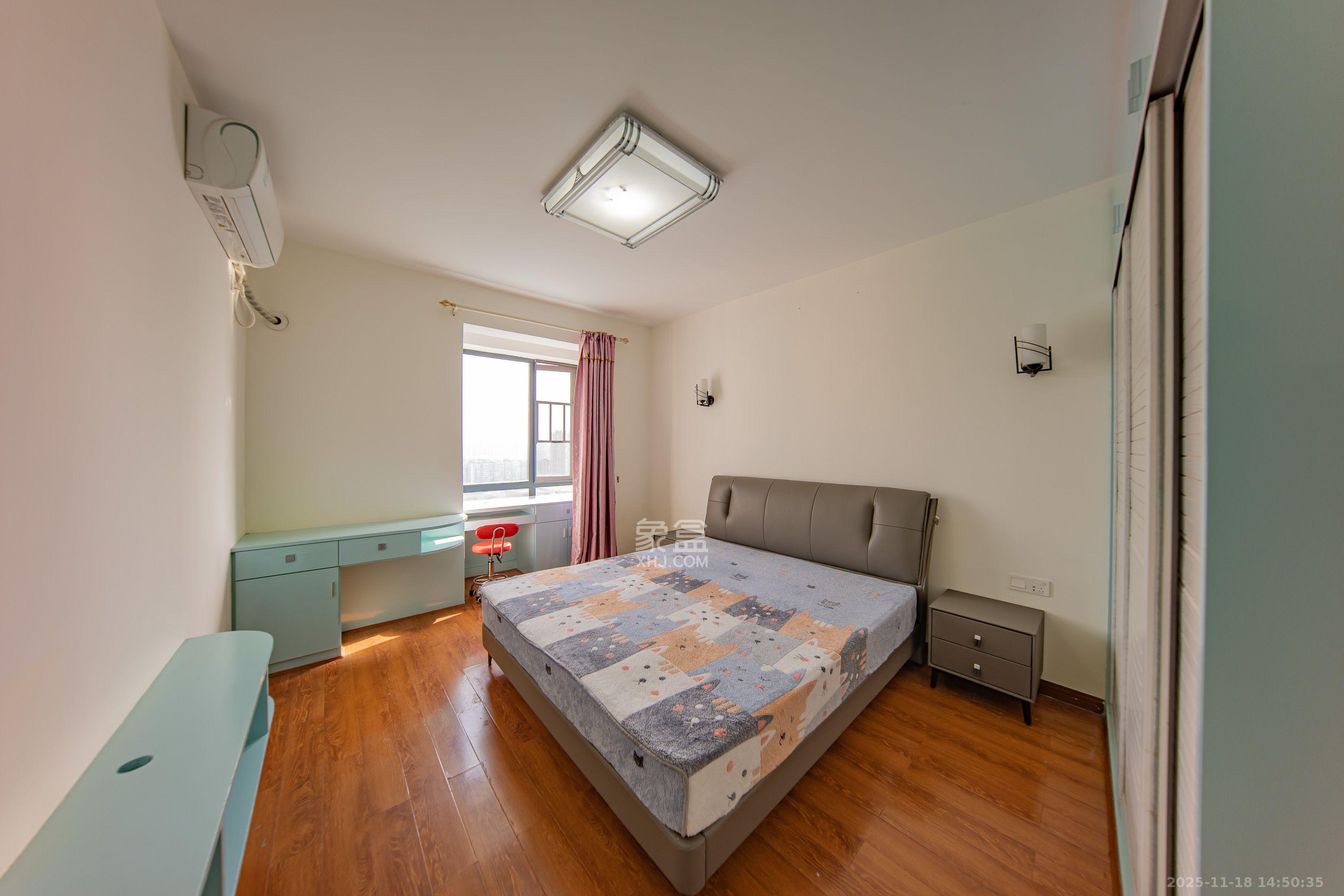 中建麓山和苑  2室2厅2卫    1500.0元/月室内图