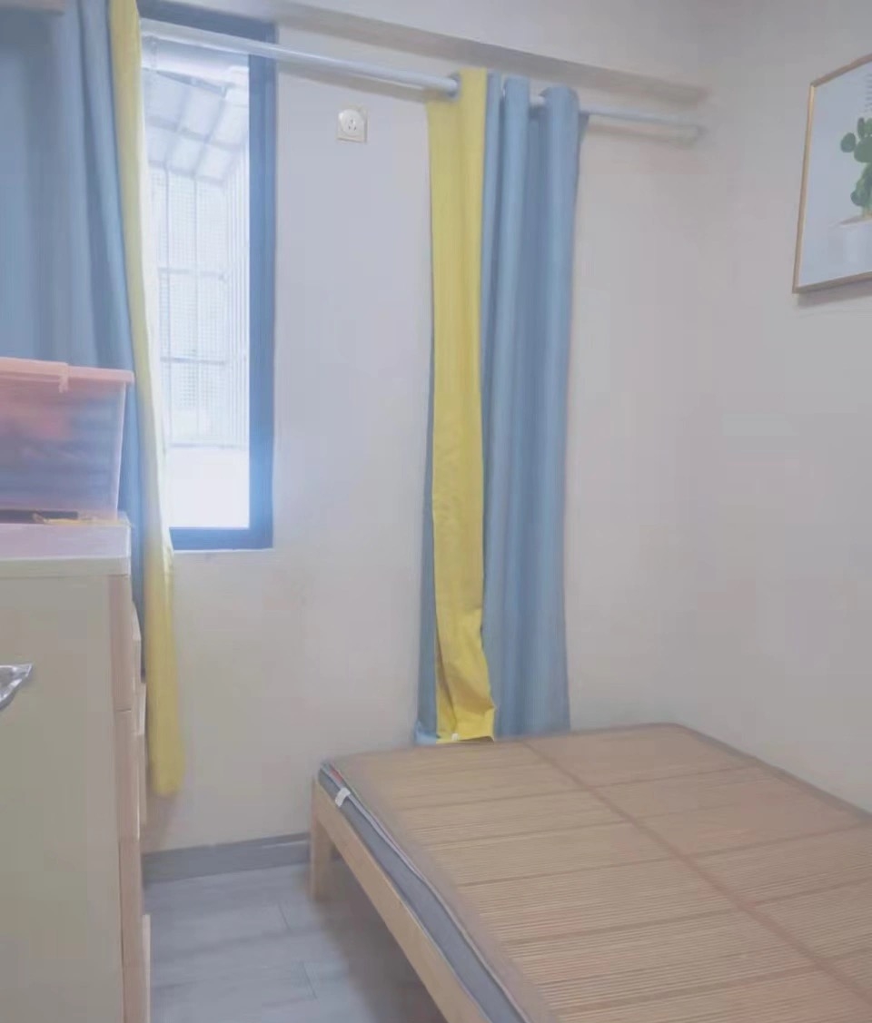 南希花苑 3室1厅1卫 2000.0元/月 南希花苑 3室1厅1卫 2000.0元/月室内图